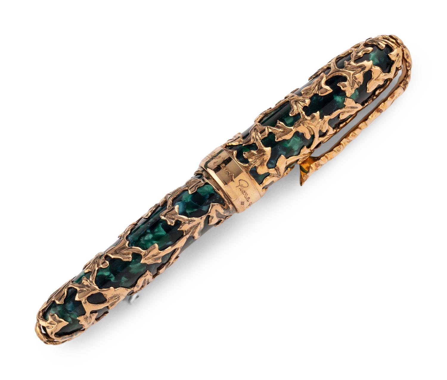 Secretary Madeleine Albright's Green Embossed Leather Desk Set and a Jean Pierre-Lepine Limited Edition Hédéra Fountain Pen
