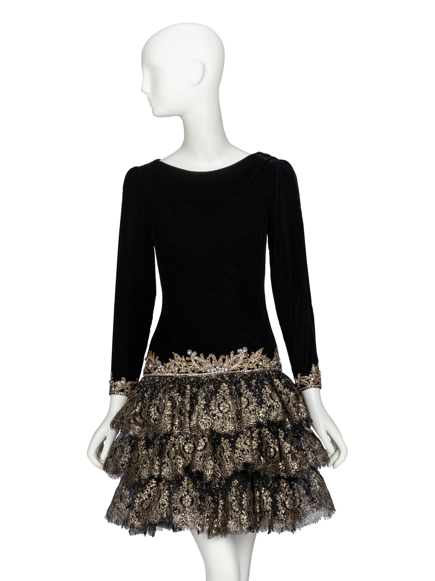 Oscar de la Renta, Velvet & Gold Lace Dress, 1980s Runway Sample