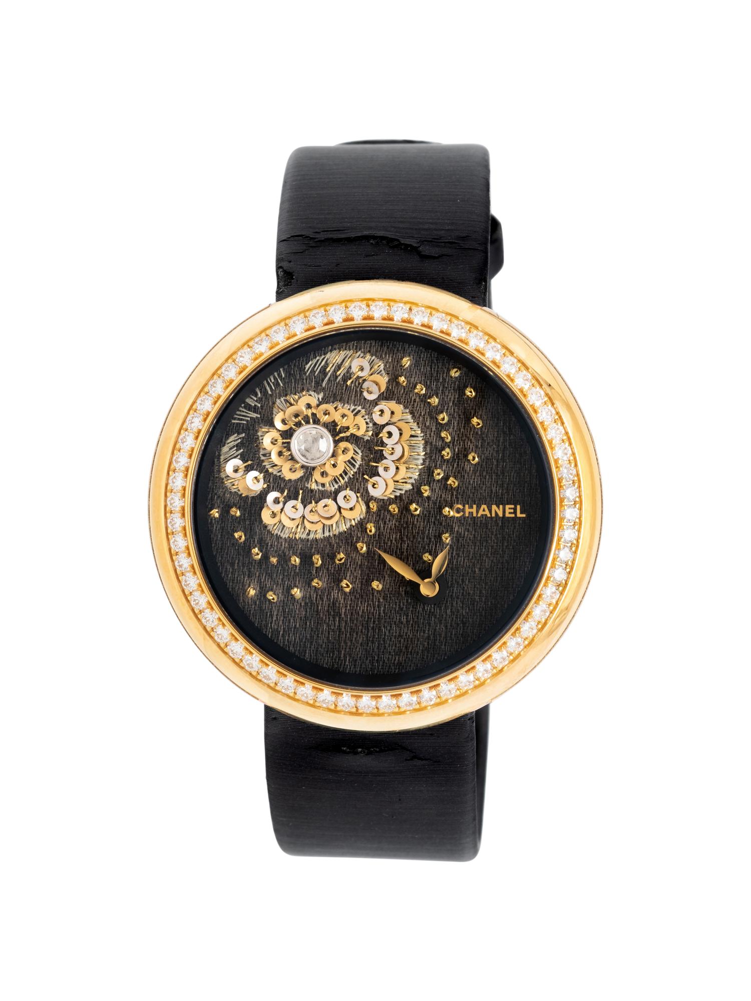 CHANEL, REF. H3822 18K YELLOW GOLD 'MADEMOISELLE PRIVÉ' WATCH