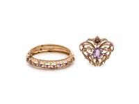 COLLECTION OF YELLOW GOLD AND AMETHYST JEWELRY