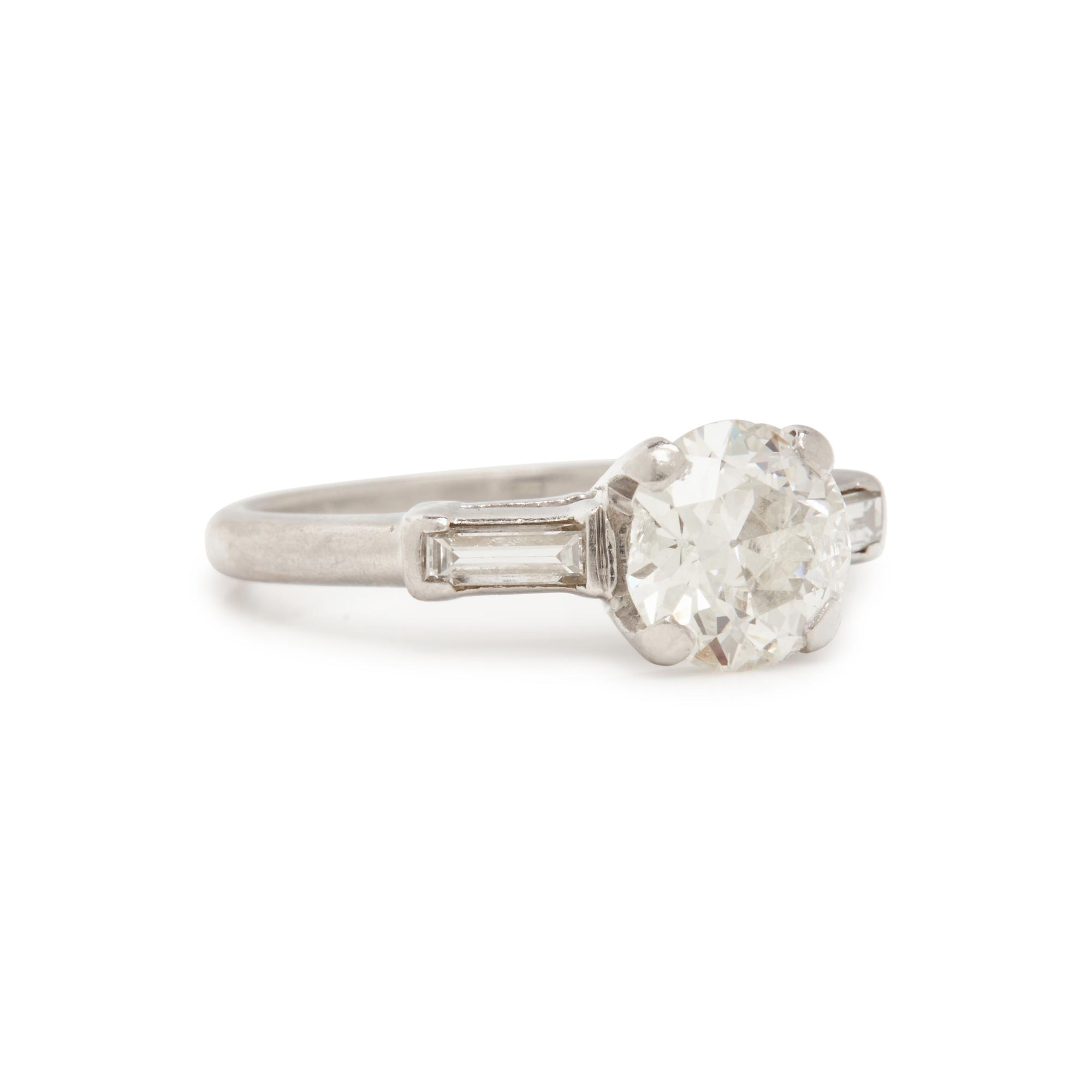 DIAMOND RING