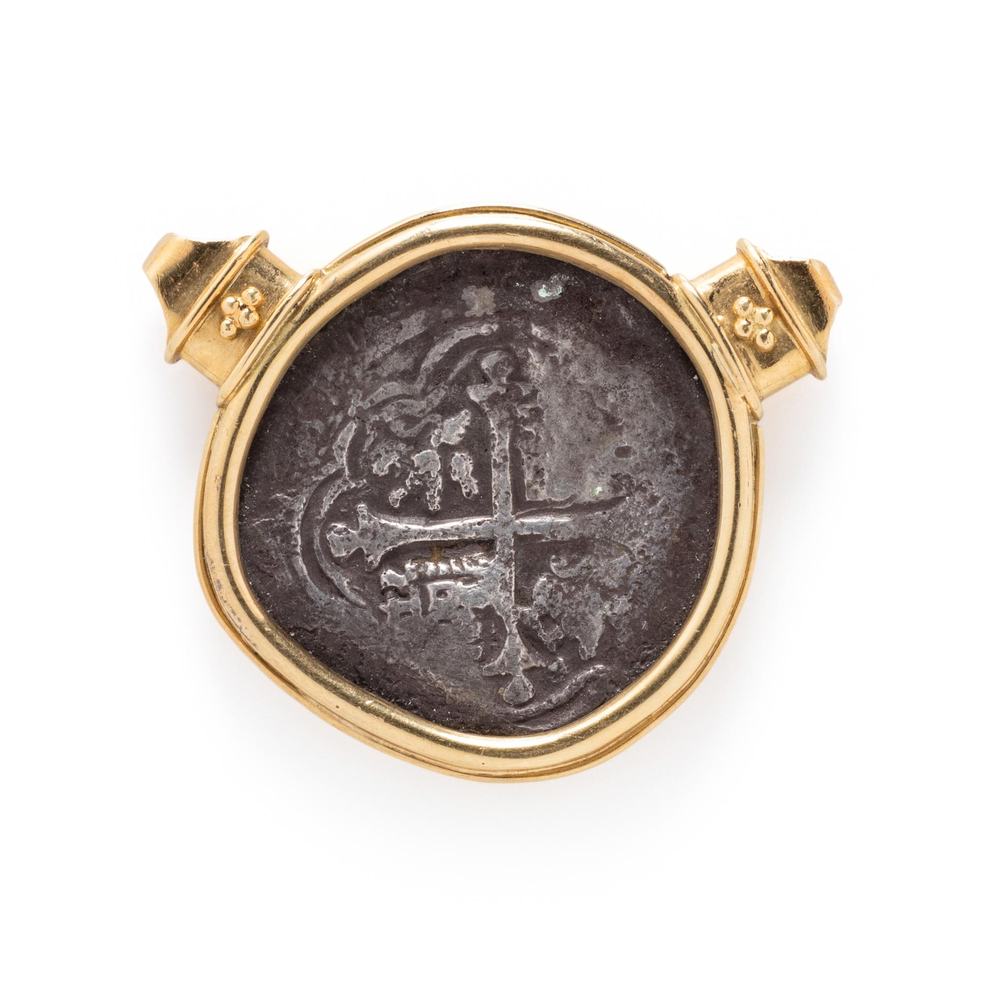 YELLOW GOLD AND COIN PENDANT