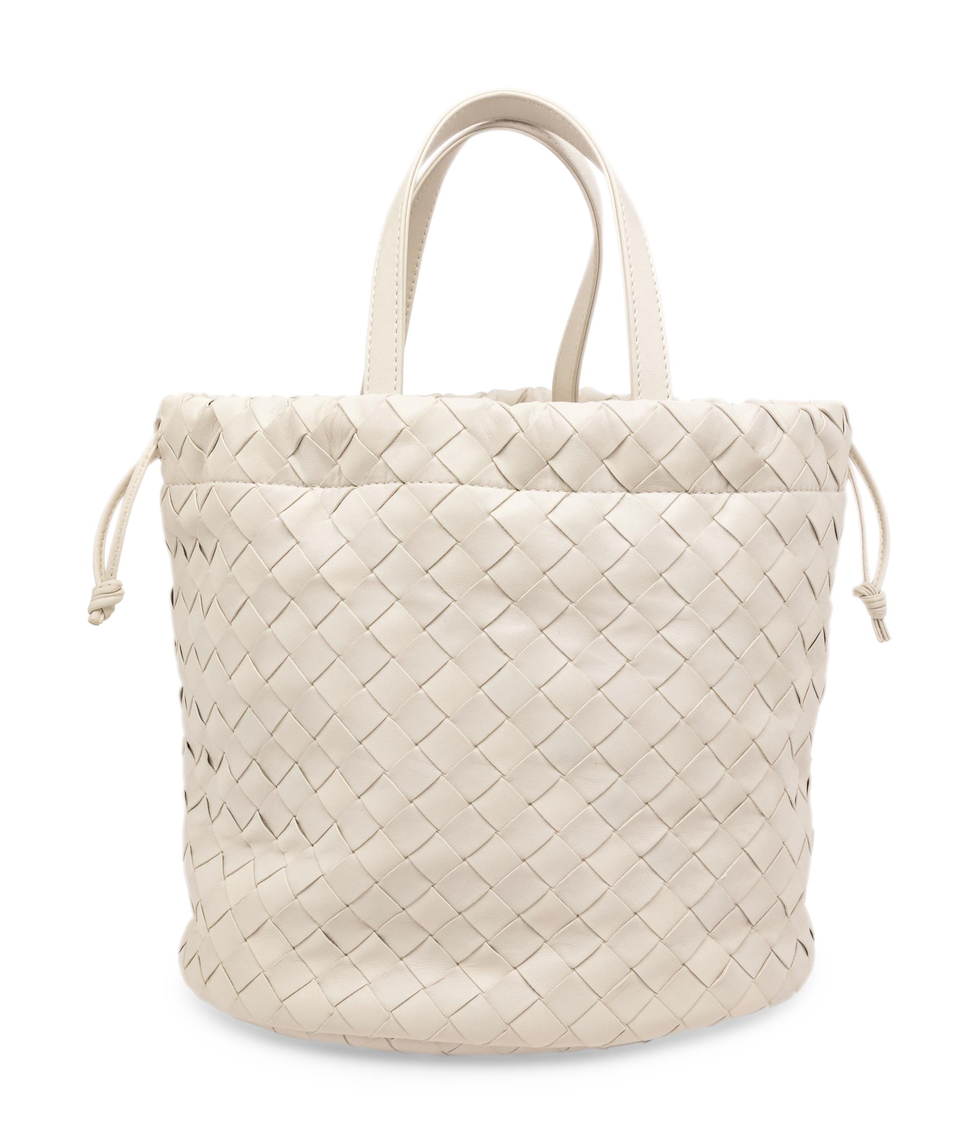 BOTTEGA VENETA SMALL WHITE CASTELLO HANDBAG