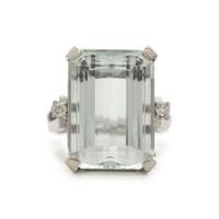 AQUAMARINE AND DIAMOND RING