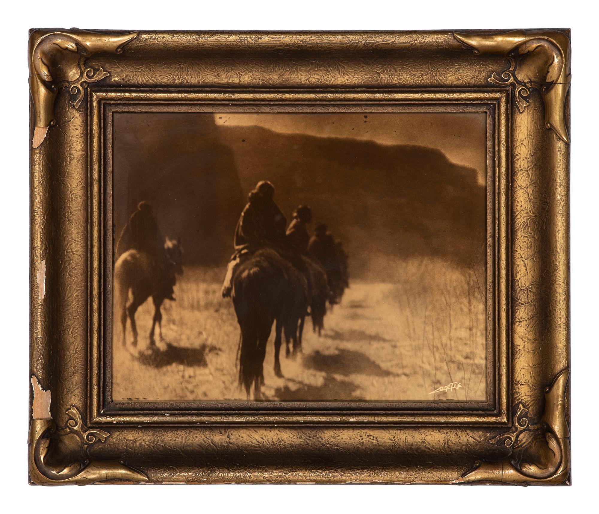 CURTIS, Edward (1868-1952), photographer. The Vanishing Race .