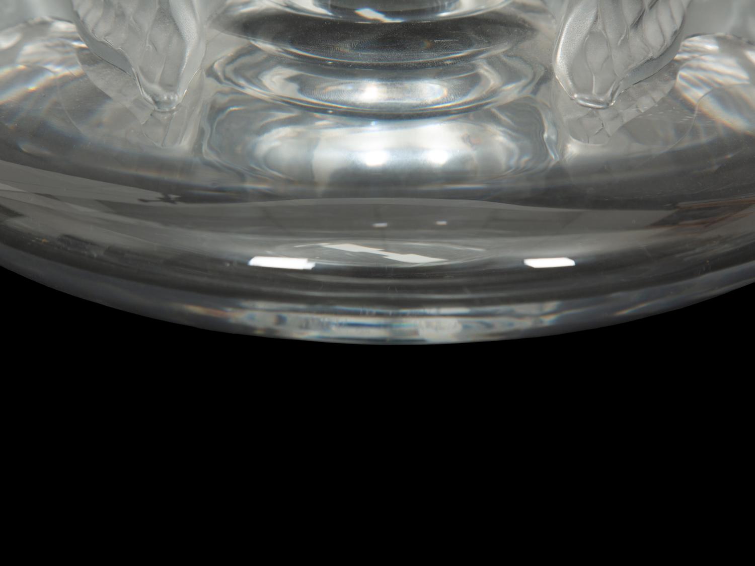 A Lalique Santorin Bowl and a Yeso Antinea Bowl