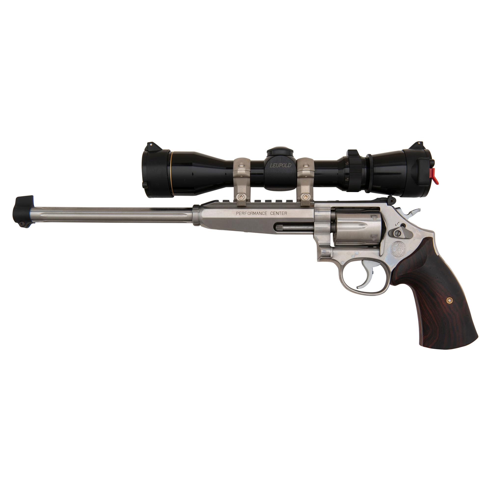 *Smith & Wesson Performance Center Model 647-1 Varmint Revolver in Soft Case with Leupold 2.5-8x Scope