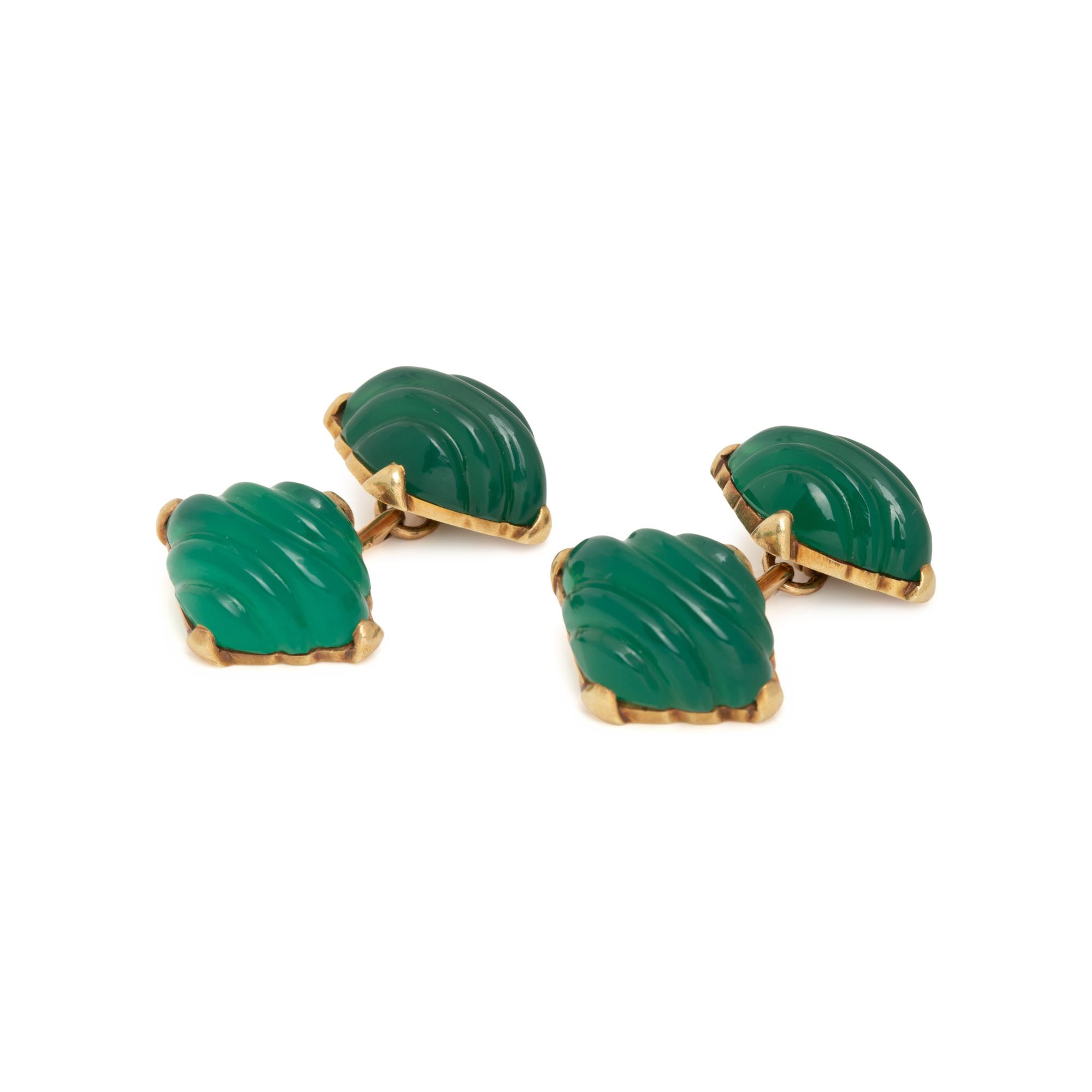 YELLOW GOLD AND CARVED CHALCEDONY CUFFLINKS