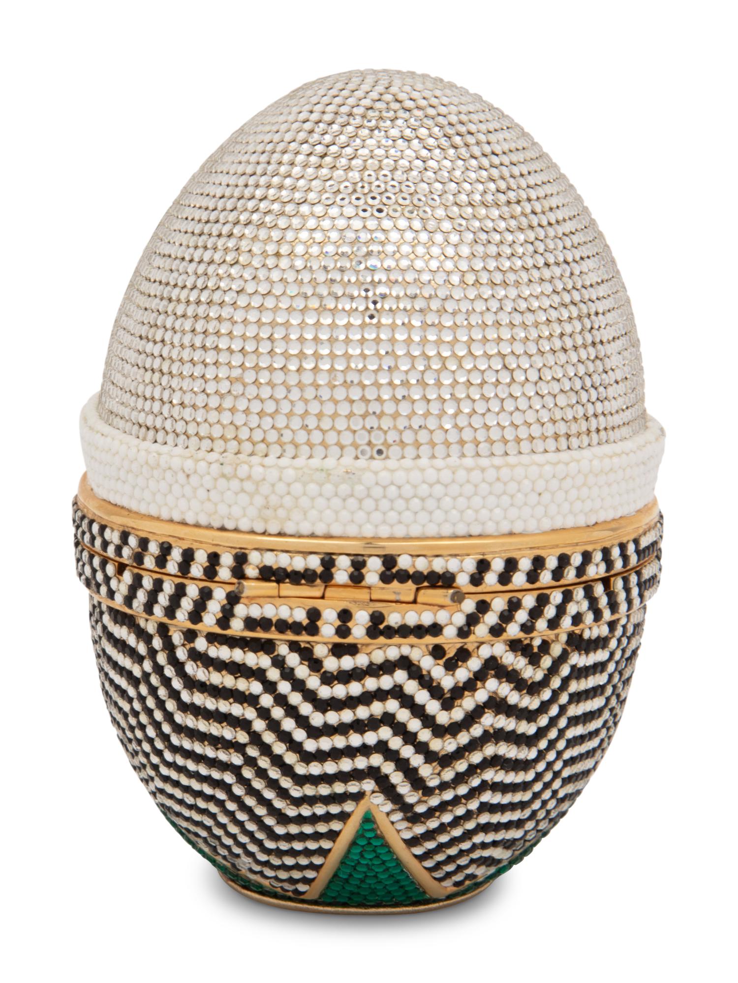 Judith Leiber Humpty Dumpty Minaudière