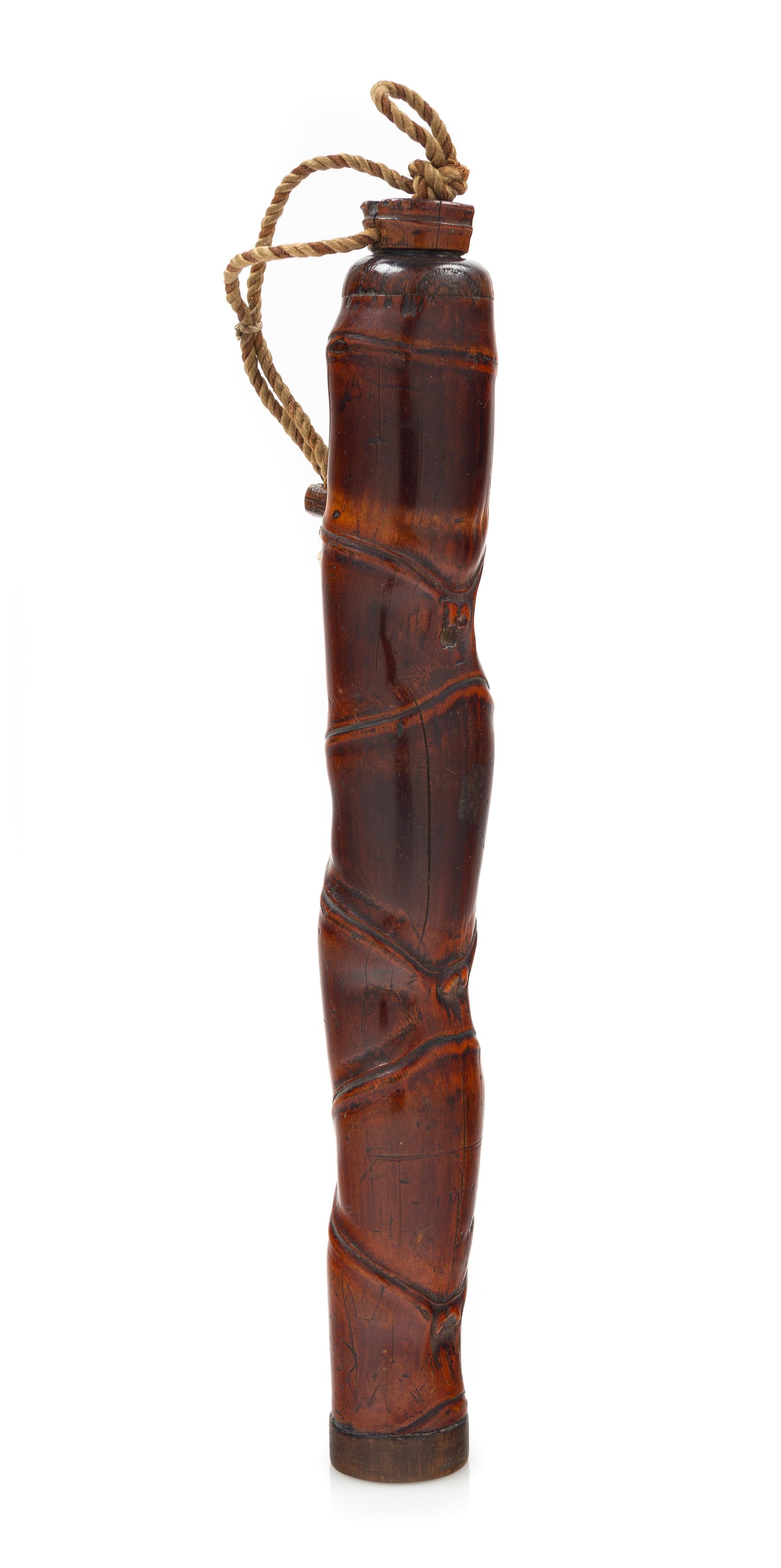 A Japanese Kayaki Bamboo Powder Horn Length 9 3/4 inches. — EDO PERIOD (1603-1868)