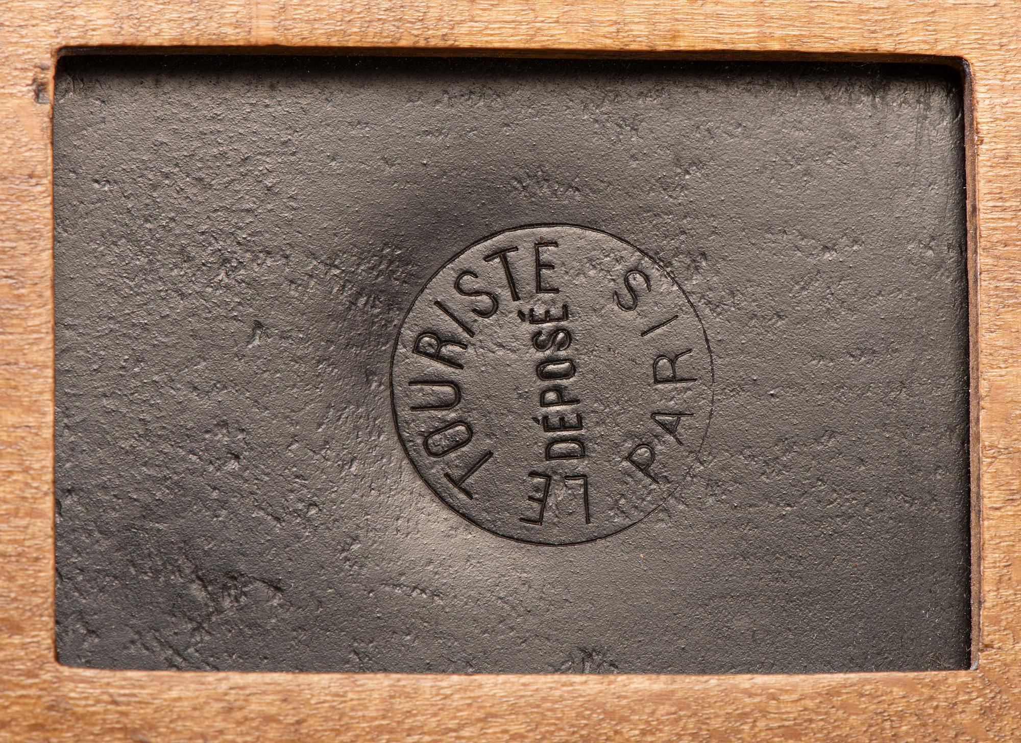 [EARLY PHOTOGRAPHY]. Truncated polished wood box camera. Le Touriste, Paris.