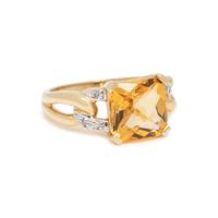 COLLECTION OF YELLOW GOLD AND CITRINE JEWELRY