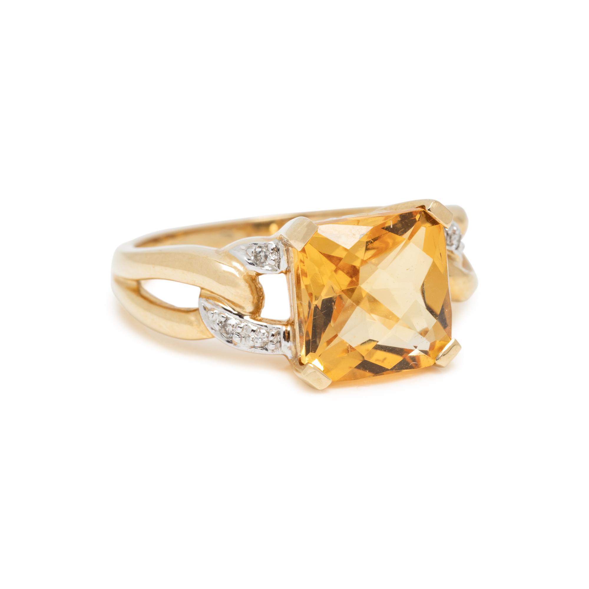 COLLECTION OF YELLOW GOLD AND CITRINE JEWELRY