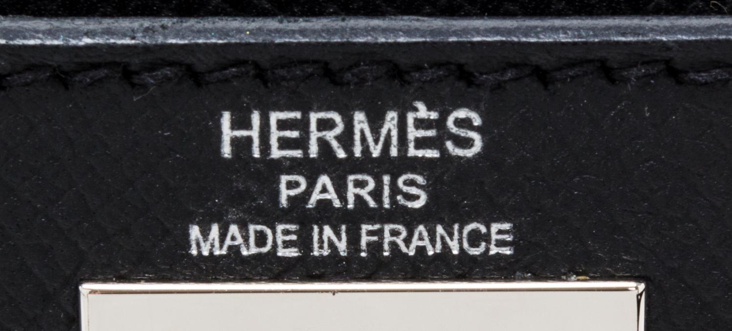 An Hermes Noir Epsom Sellier 28cm Kelly Handbag, 11" x 8.5" x 4".