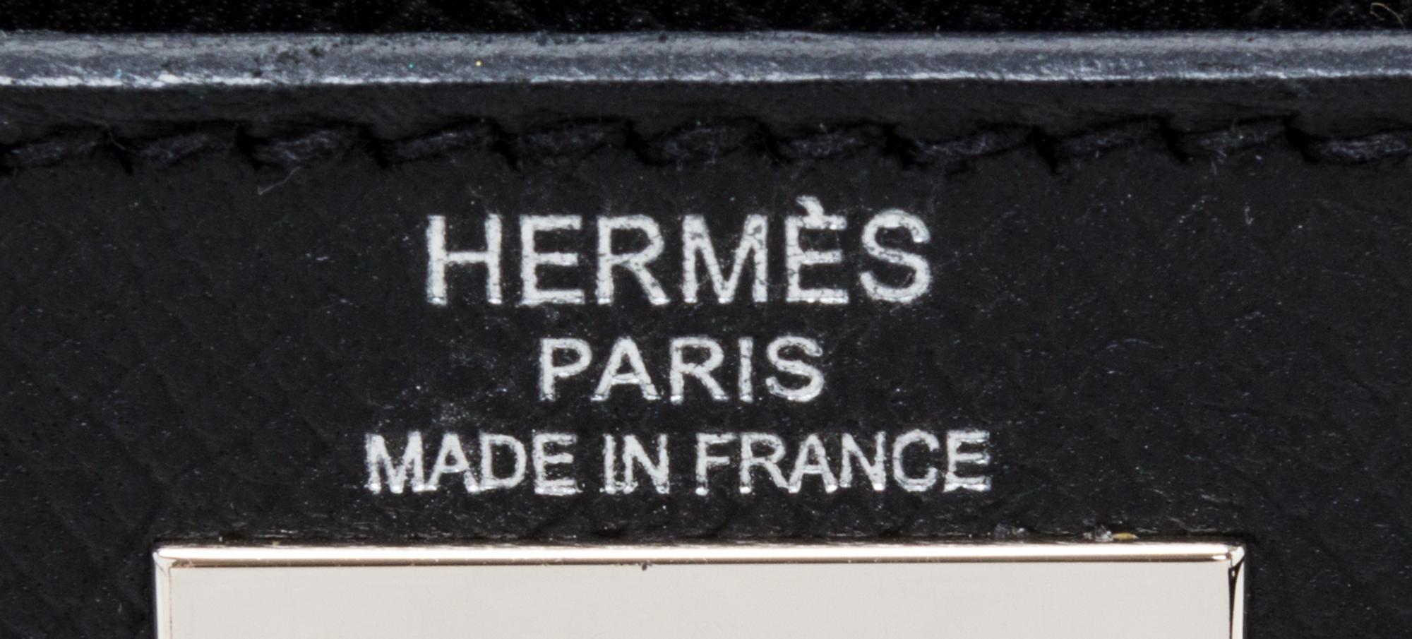 An Hermes Noir Epsom Sellier 28cm Kelly Handbag, 11" x 8.5" x 4".