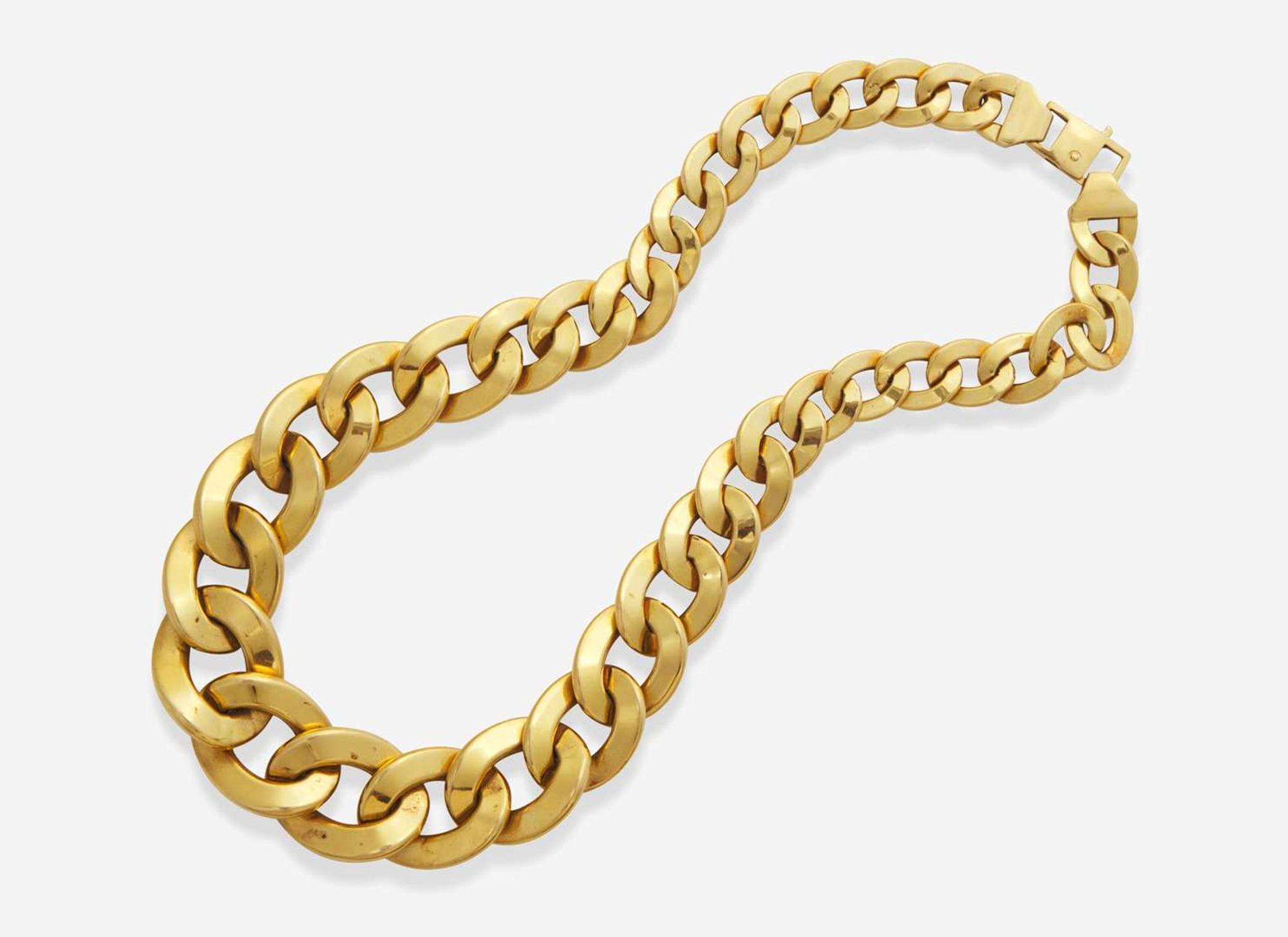 An 18K Yellow Gold Necklace