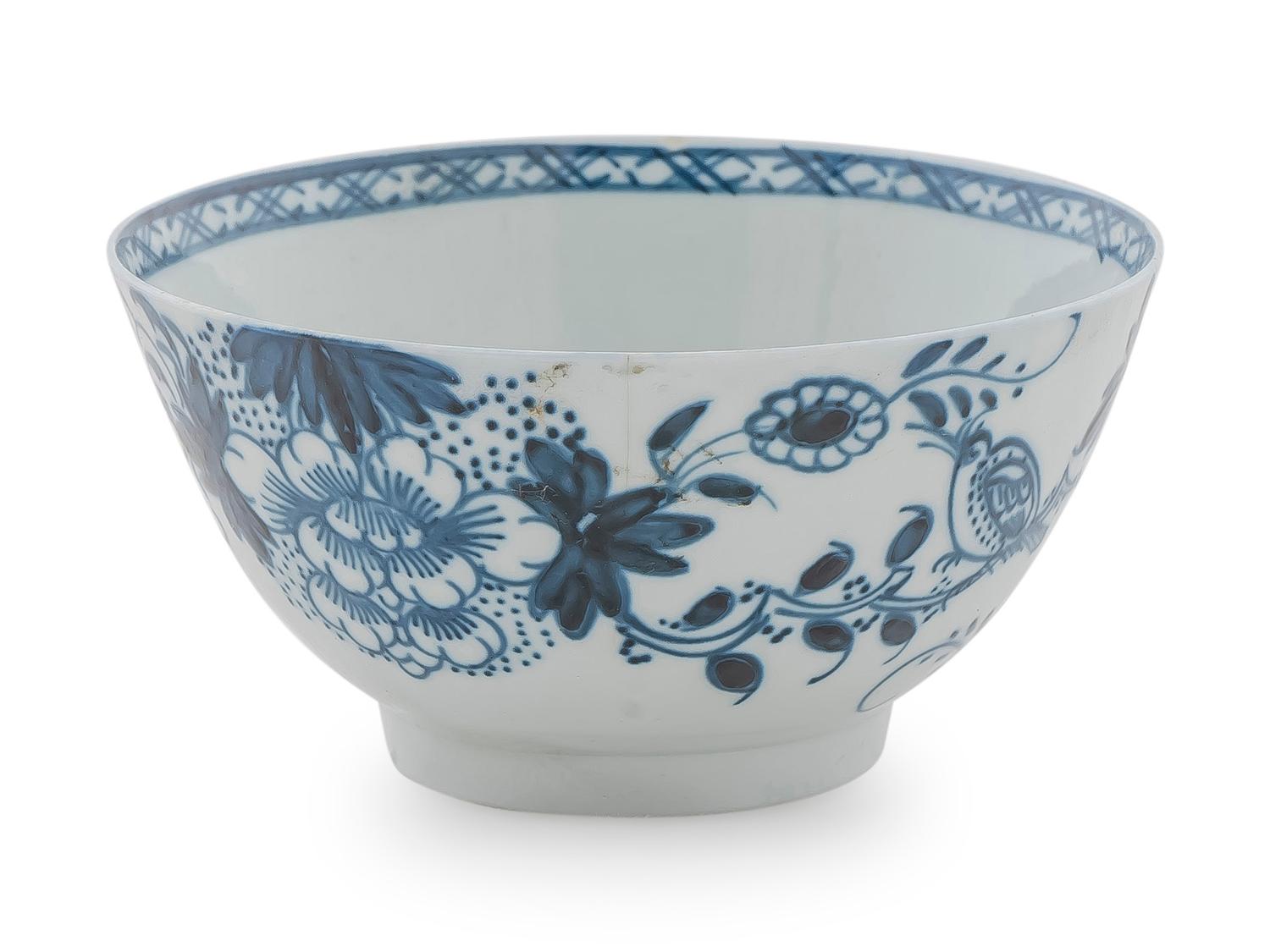 An English Blue and White Porcelain Tea Cup — 1770
