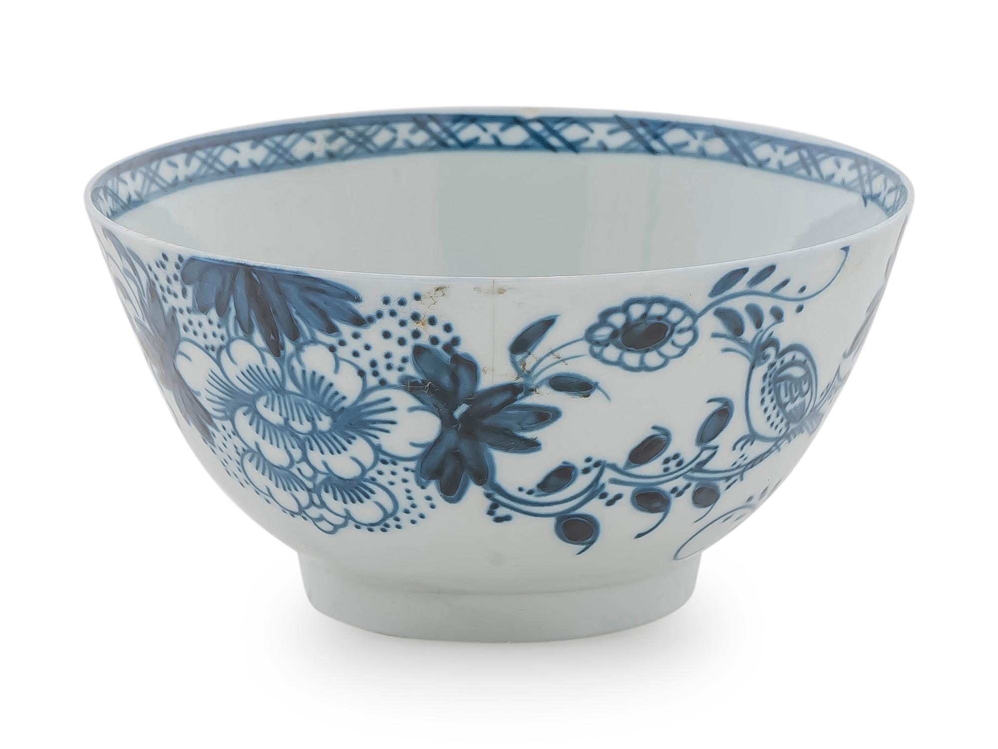 An English Blue and White Porcelain Tea Cup — 1770