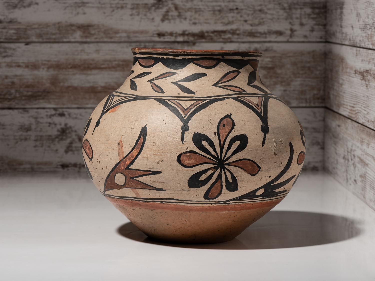 San Ildefonso Polychrome Pottery Jar