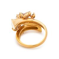 YELLOW GOLD AND DIAMOND RING