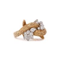DIAMOND AND YELLOW GOLD RING