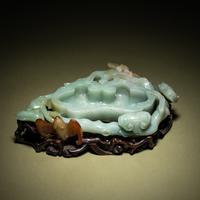 A Russet and Pale Celadon Jadeite 'Lingzhi' Brush Washer, Bixi