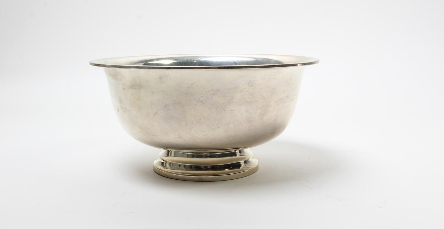 An American Silver Bowl, Preisner Silver Company, Wallingford, CT, footed.