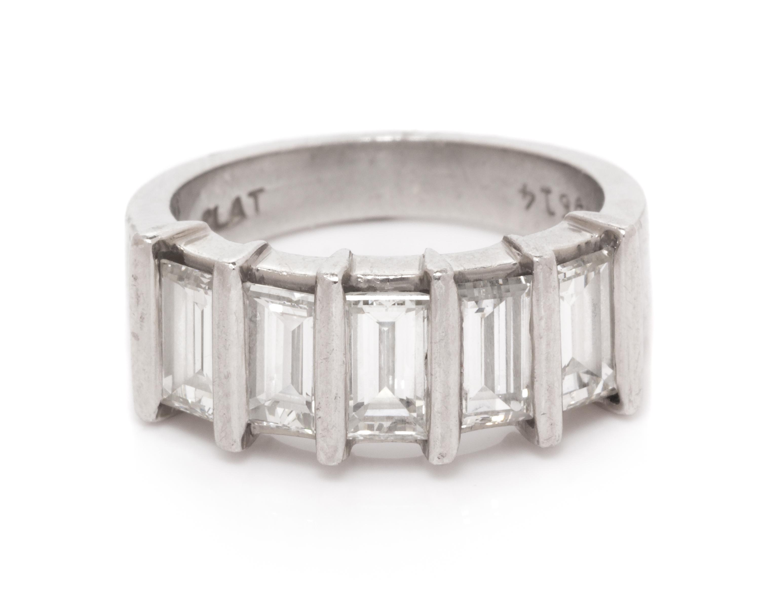A Platinum and Diamond Ring, 6.60 dwts.