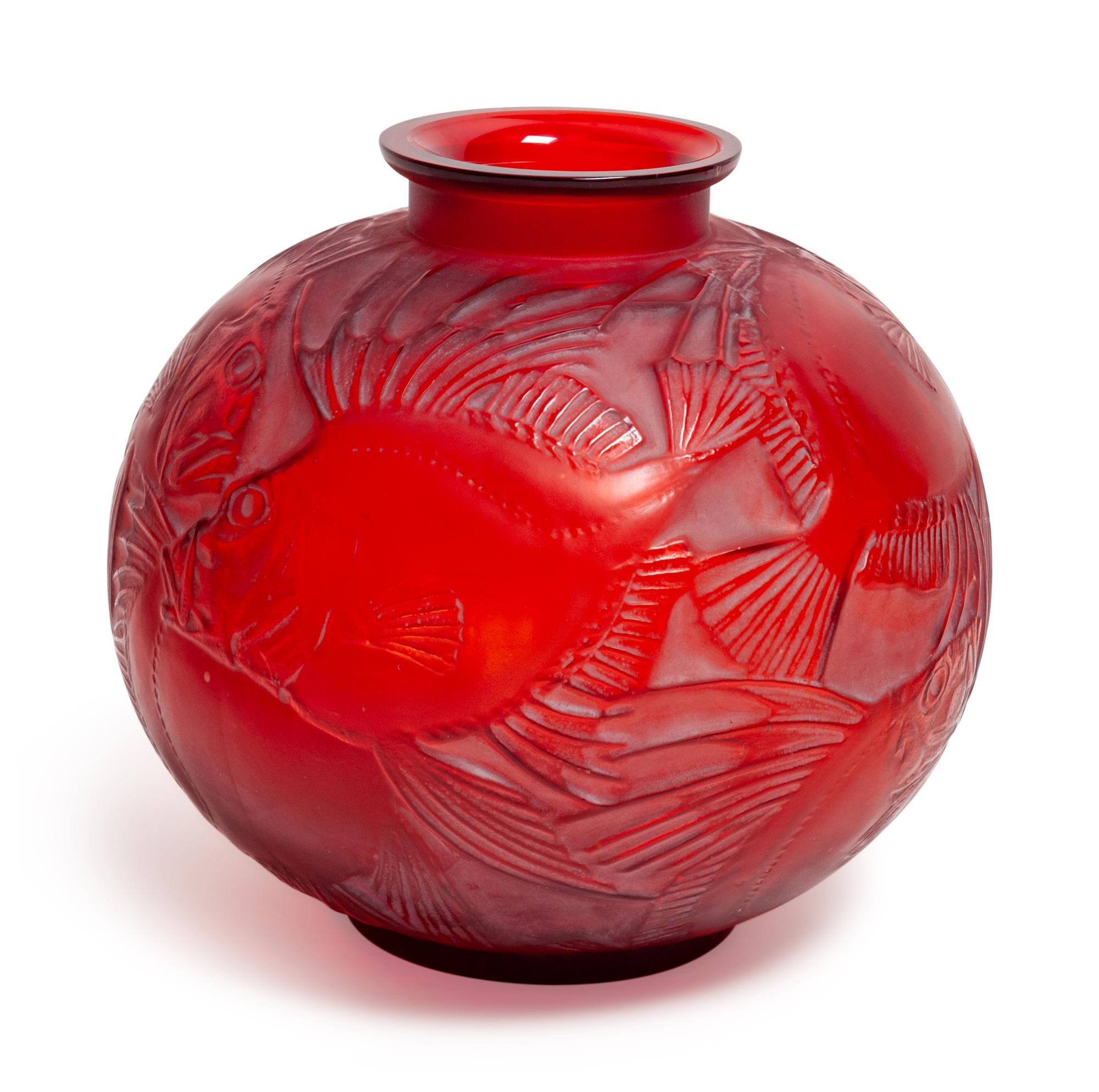 Poissons Vase, M. p. 422, no. 925