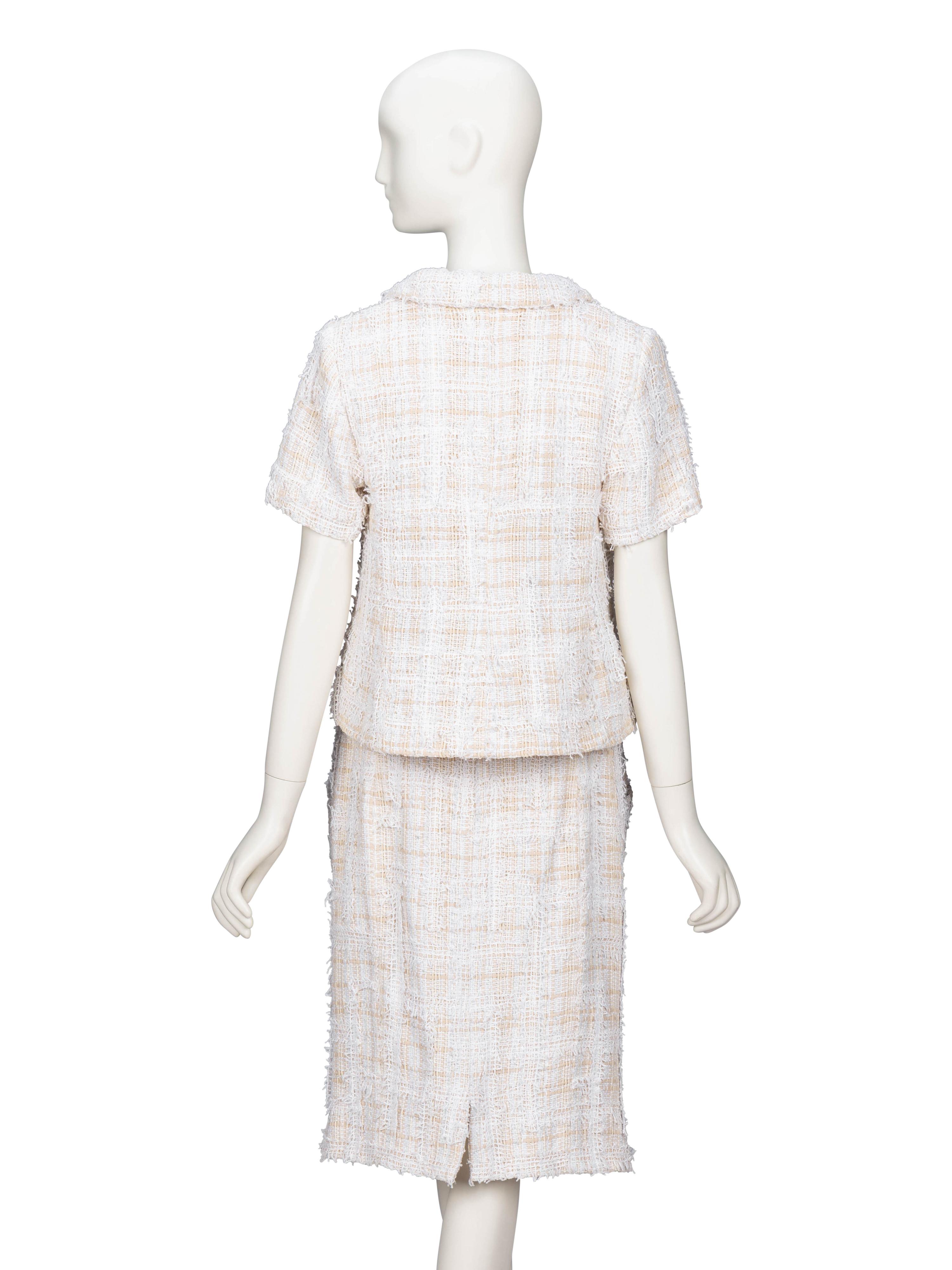 Chanel, White Tweed Short-Sleeve Skirt Suit