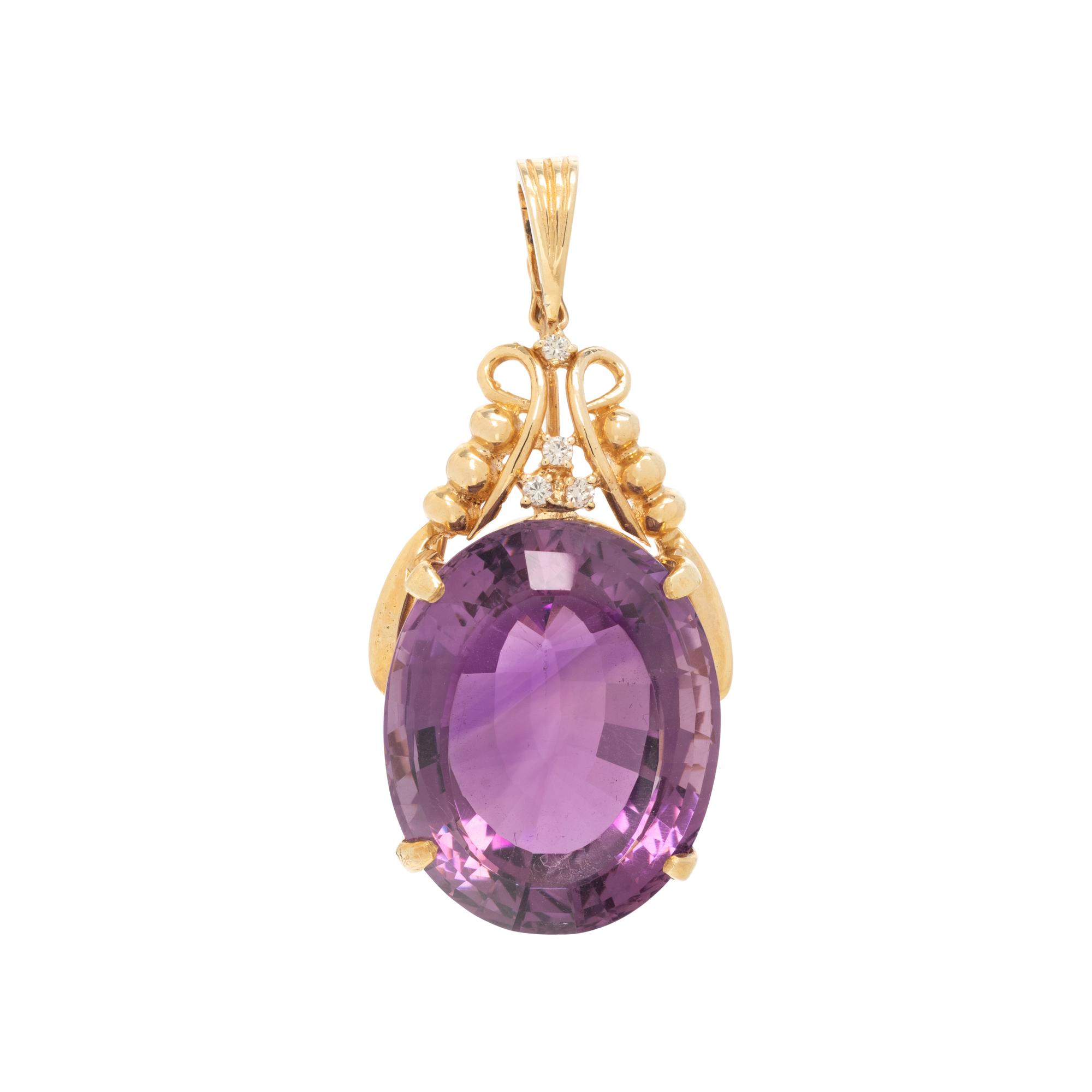 AMETHYST AND DIAMOND PENDANT