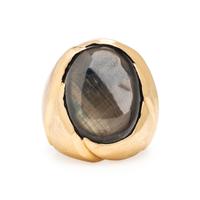 Black Star Sapphire and Yellow Gold Ring