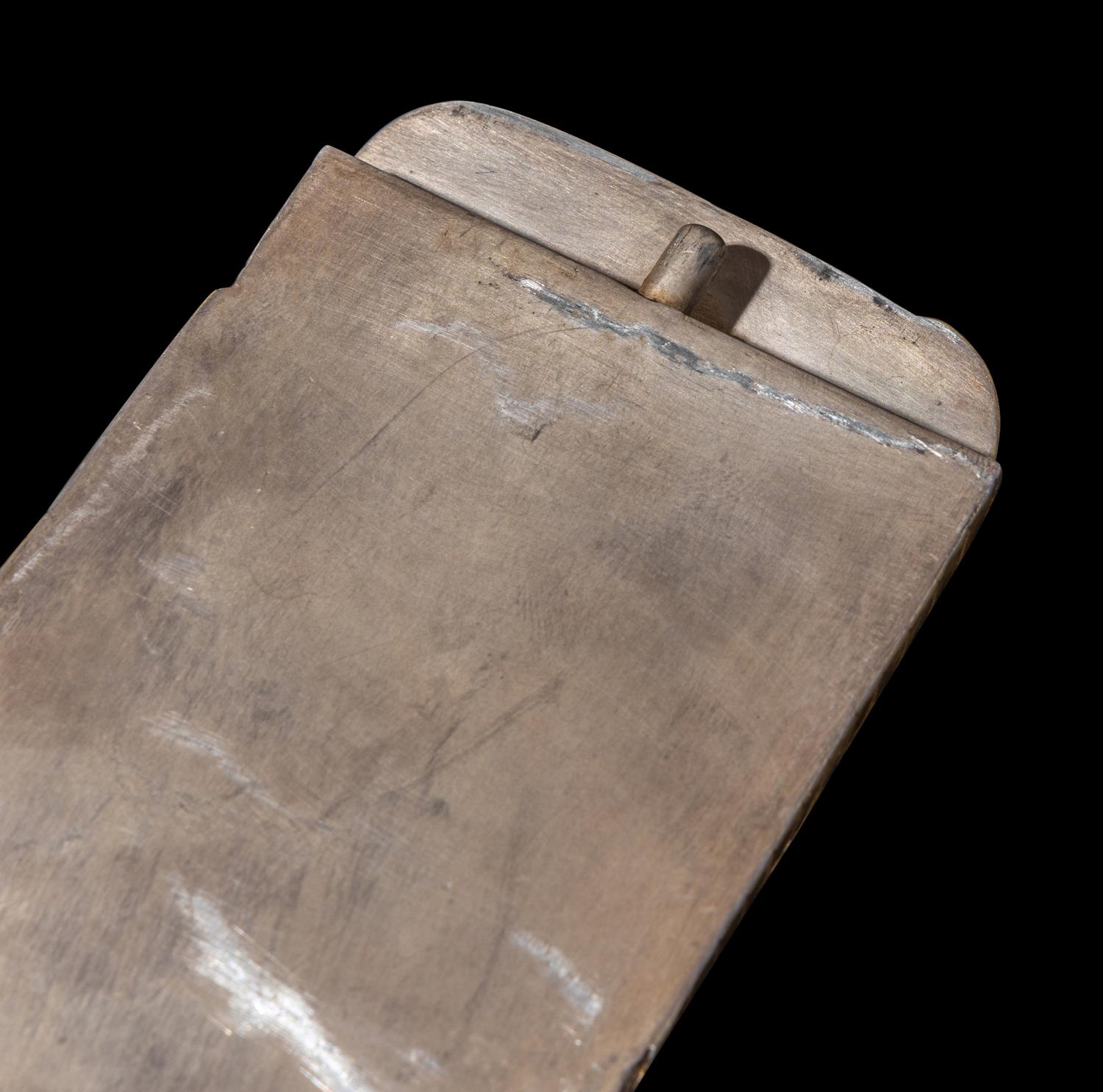 A Chinese Parcel-Gilt Silver Repoussé 'Plantain Leaves' Rectangular Scroll Box, Incised Qianlong Mark 清乾隆乙卯（1796）銀鎏金鏨蕉葉紋手卷機關盒