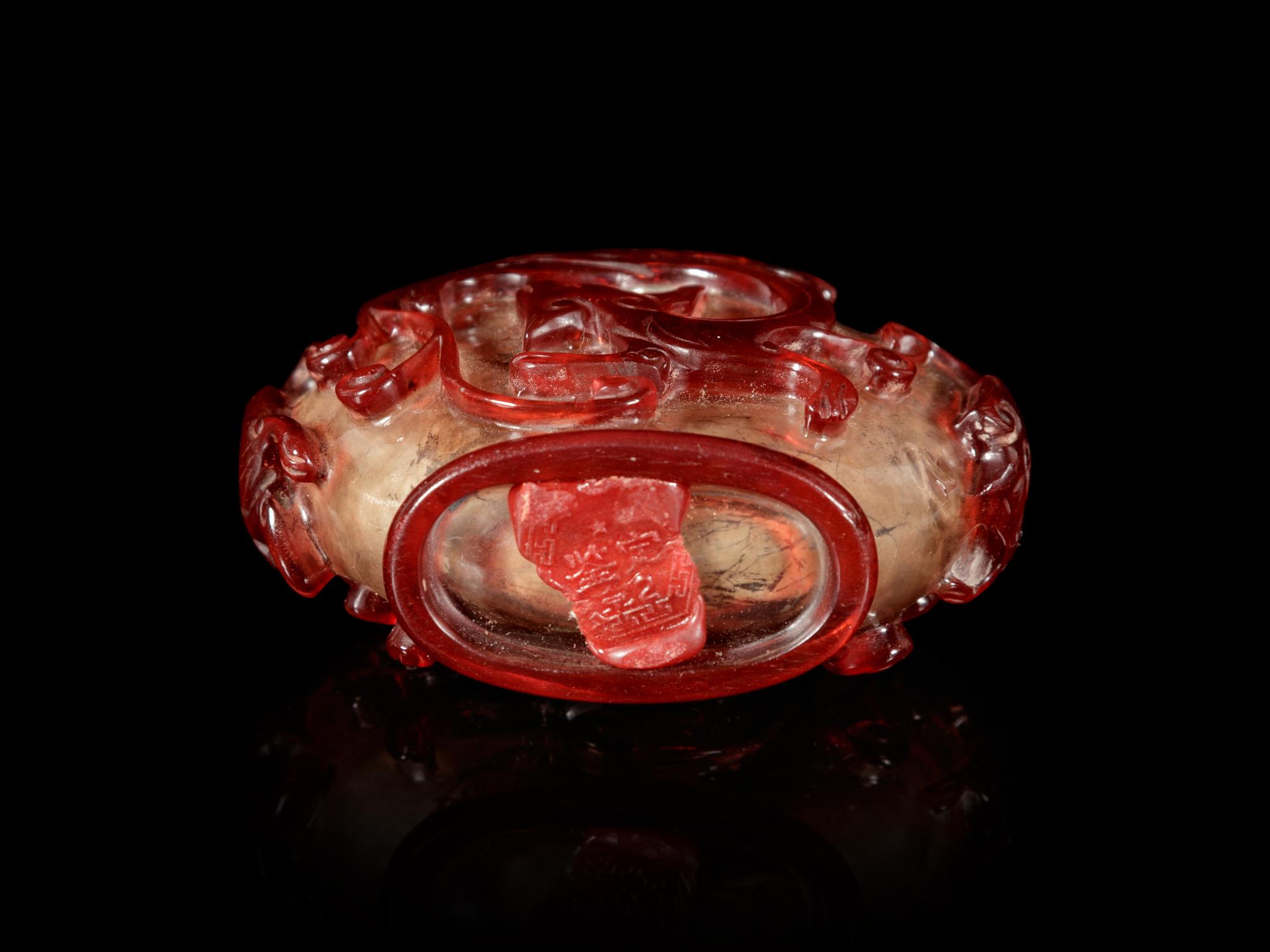 A Red Overlay Clear Glass Snuff Bottle