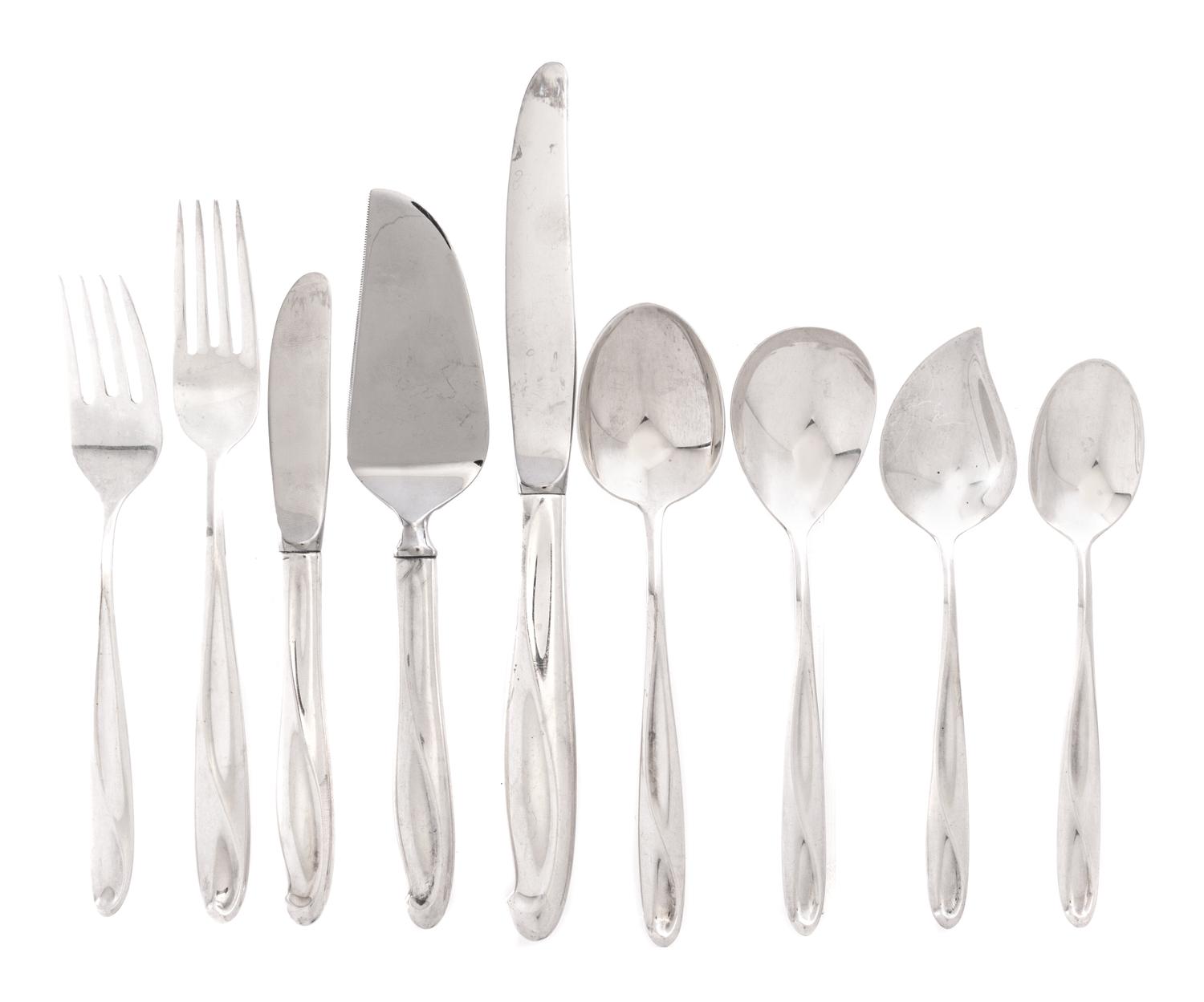 An American Silver Flatware Service, Reed & Barton, Taunton, MA, Silver Sculpture pattern, comprising: 12 dinner knives 12 dinner forks