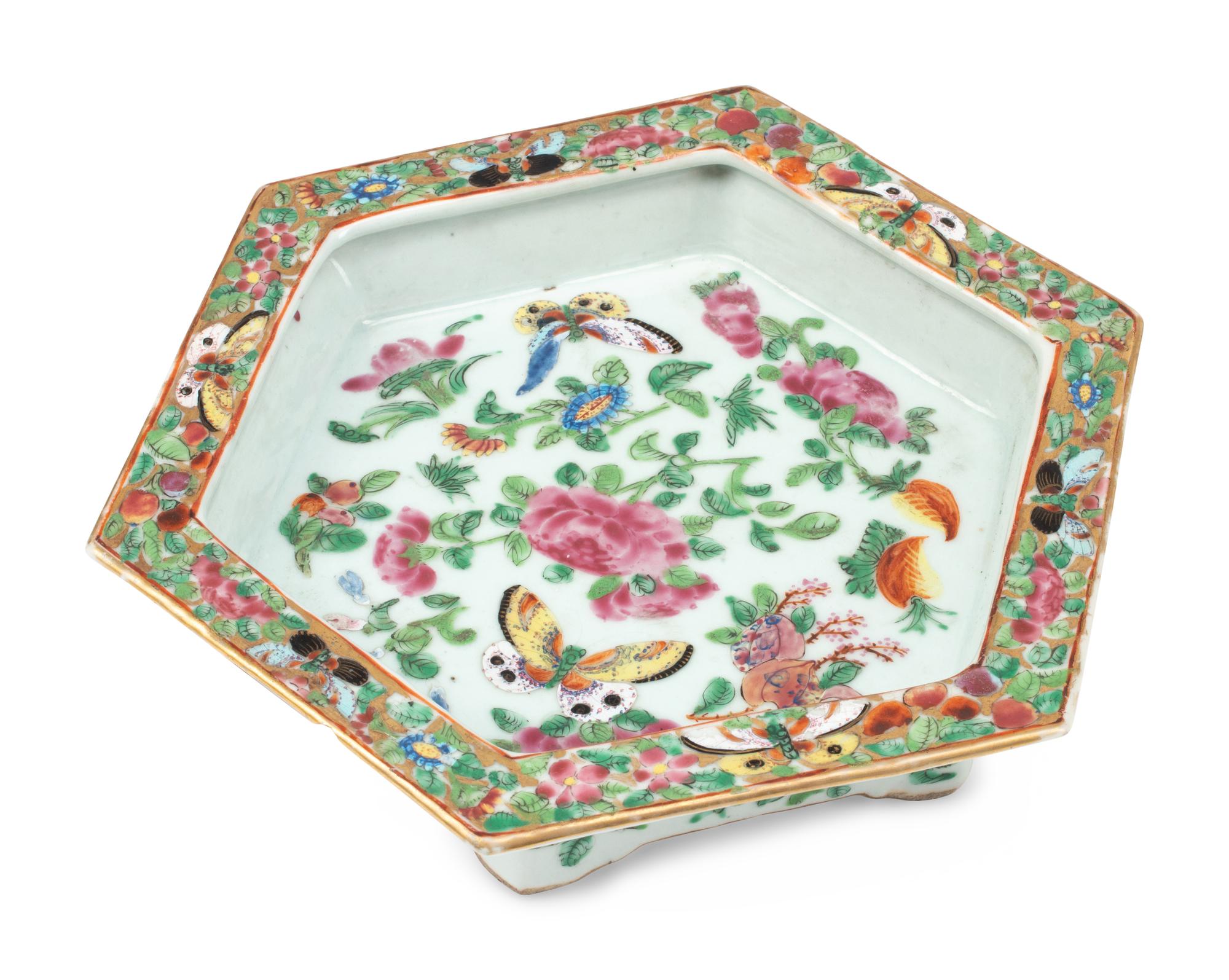 Three Chinese Export Rose Medallion Porcelain Cache Pots with Trays