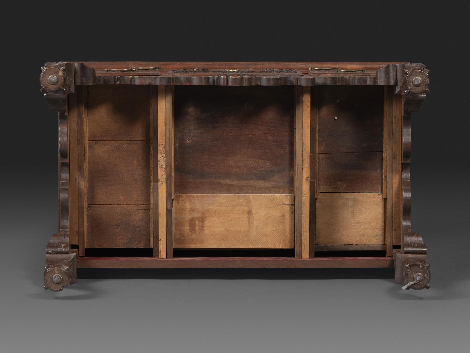 A Chippendale Style Shell Carved Mahogany Claw-and-Ball Foot Dressing Table