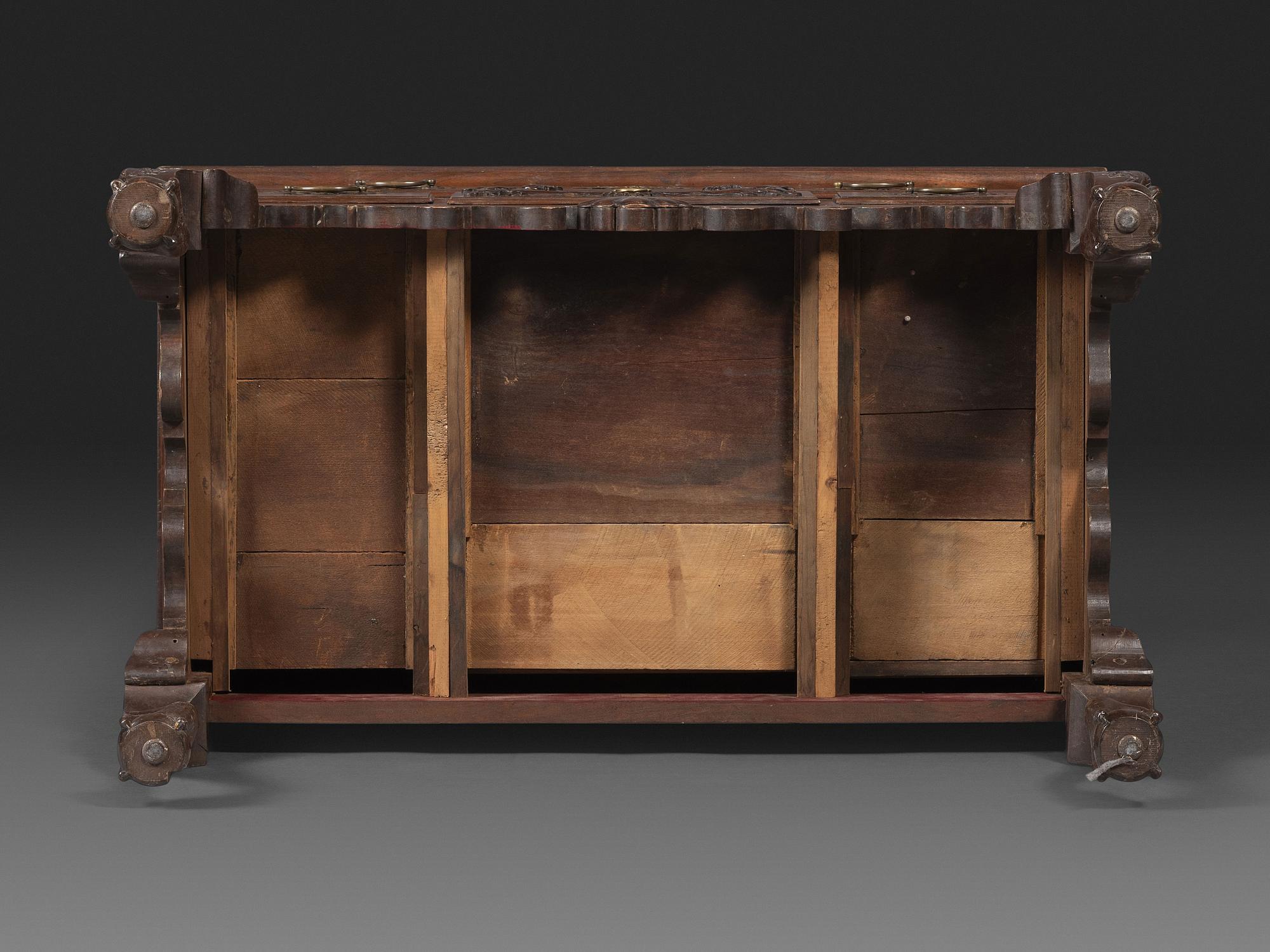 A Chippendale Style Shell Carved Mahogany Claw-and-Ball Foot Dressing Table