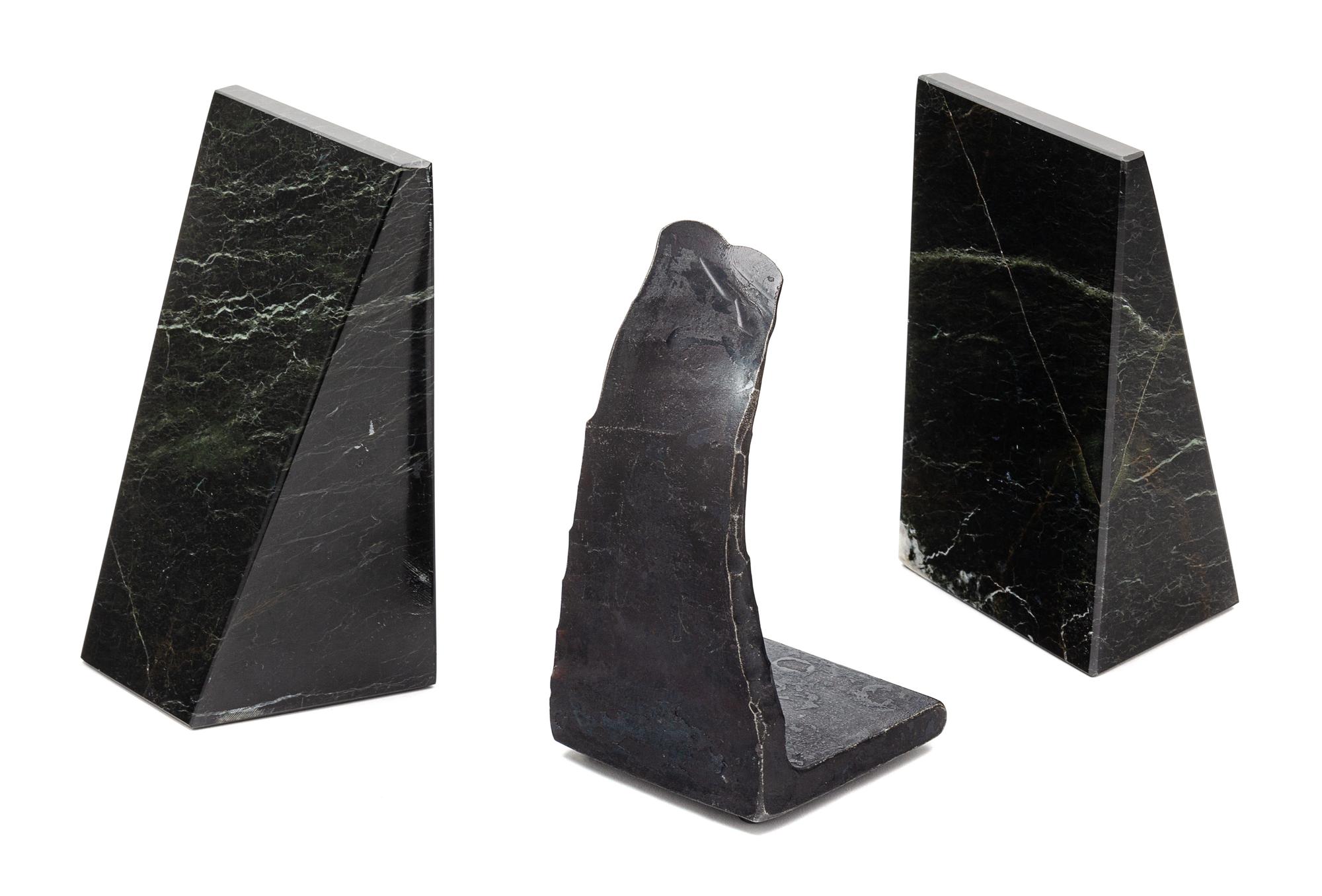 A Pair of Marble Book Ends Height 7 inches. — 20TH CENTURY