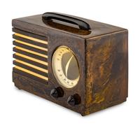 An Emerson Patriot Aristocrat 400 Radio