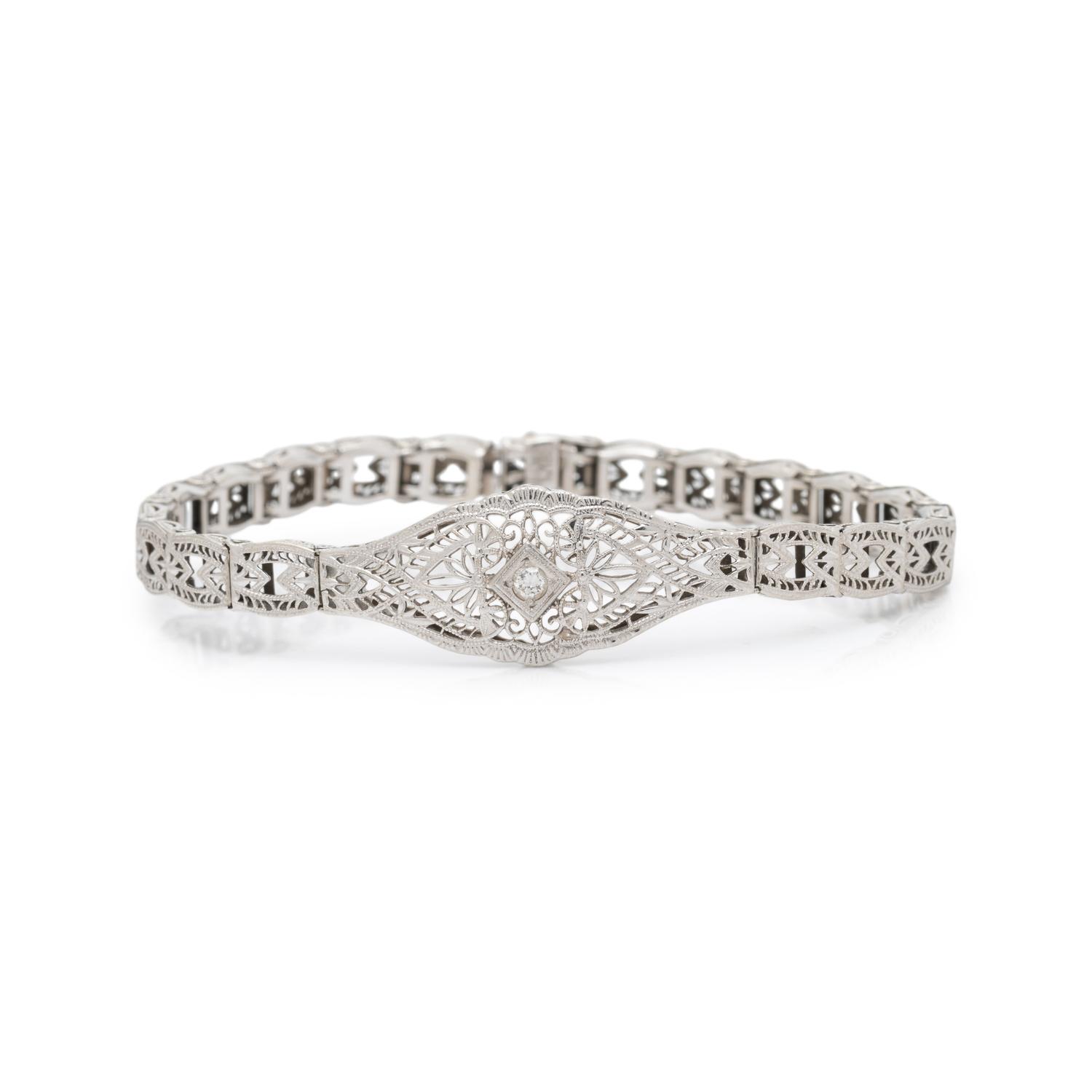 DIAMOND AND WHITE GOLD FILIGREE BRACELET