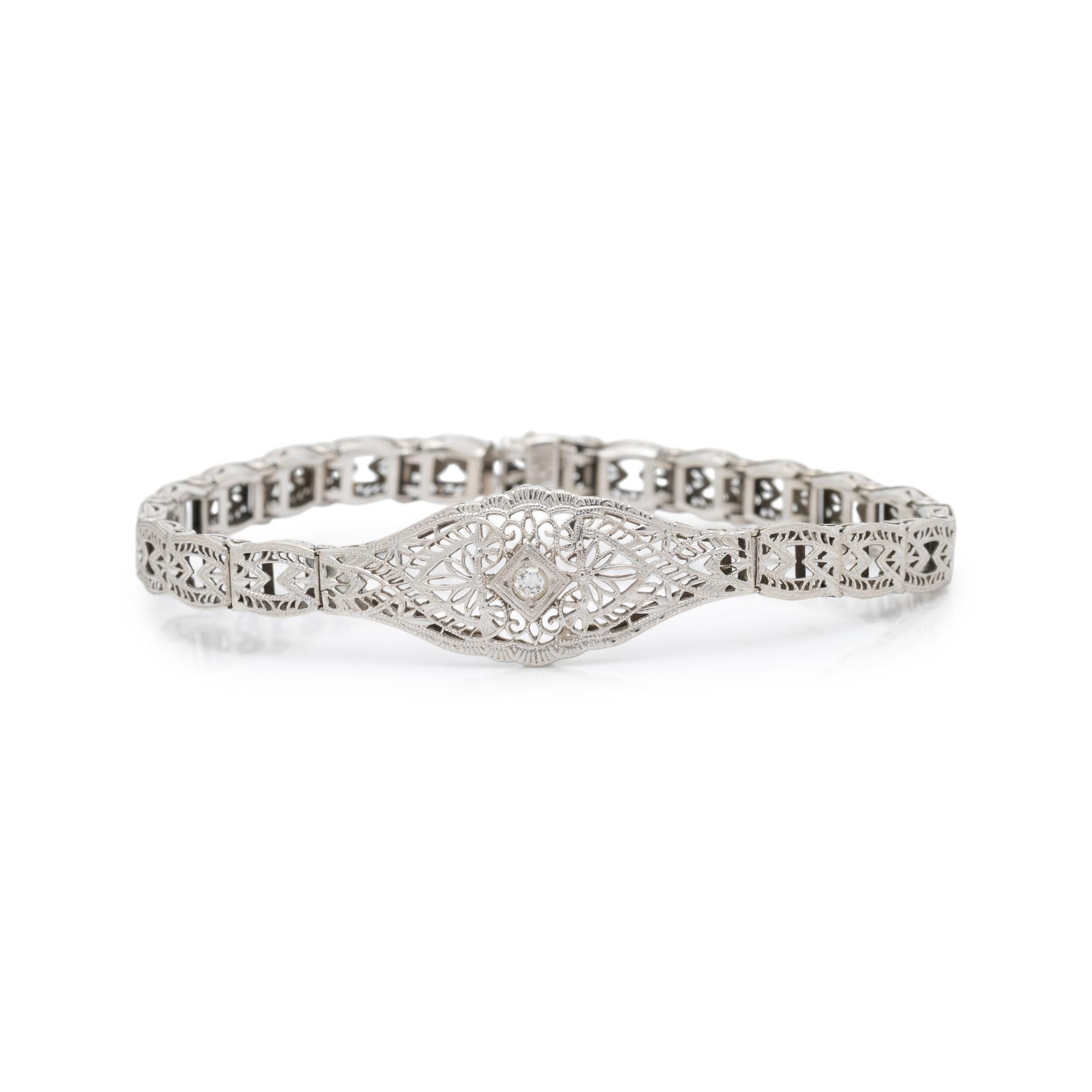 DIAMOND AND WHITE GOLD FILIGREE BRACELET