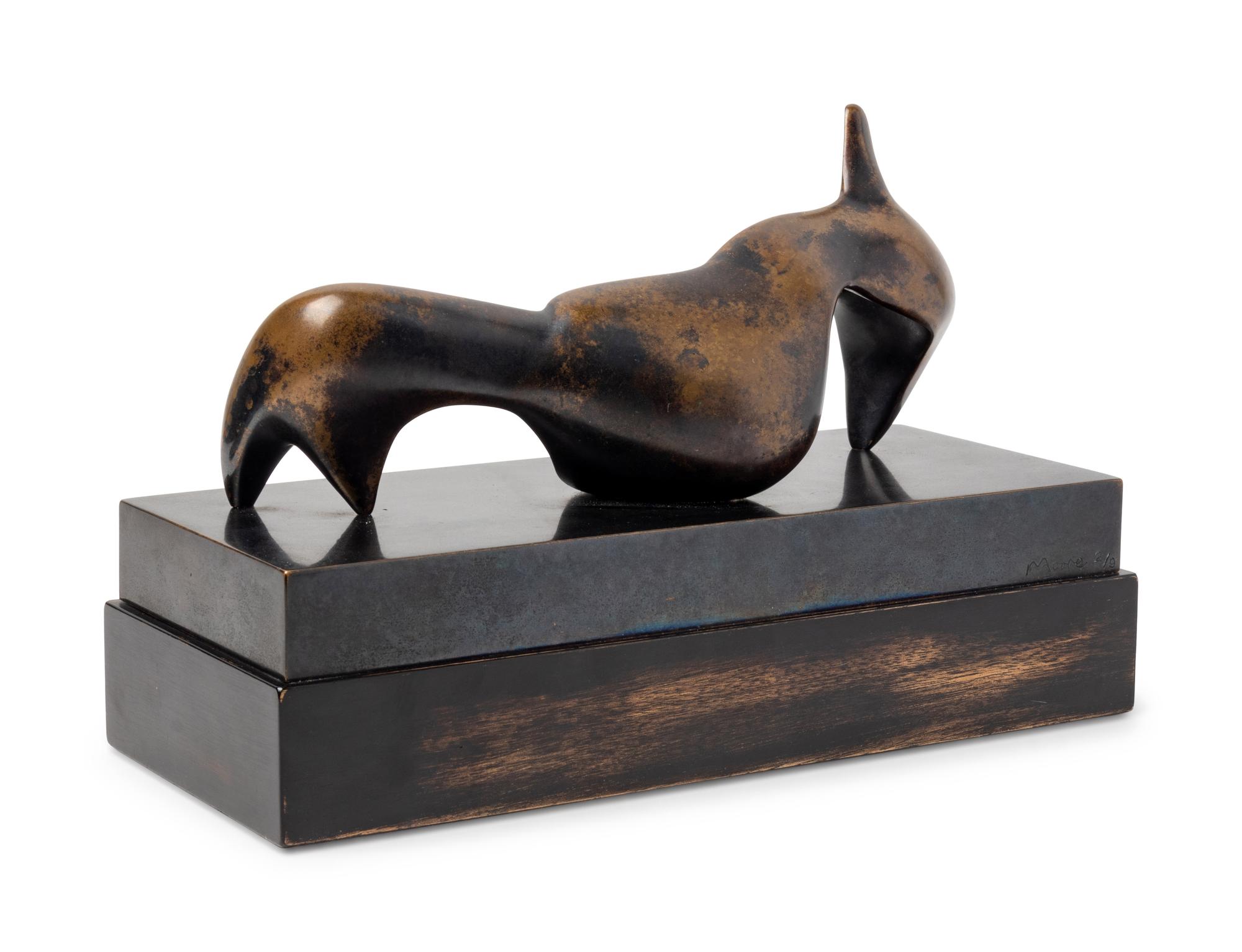 Pointed Reclining Figure conceived in 1948, cast in 1969