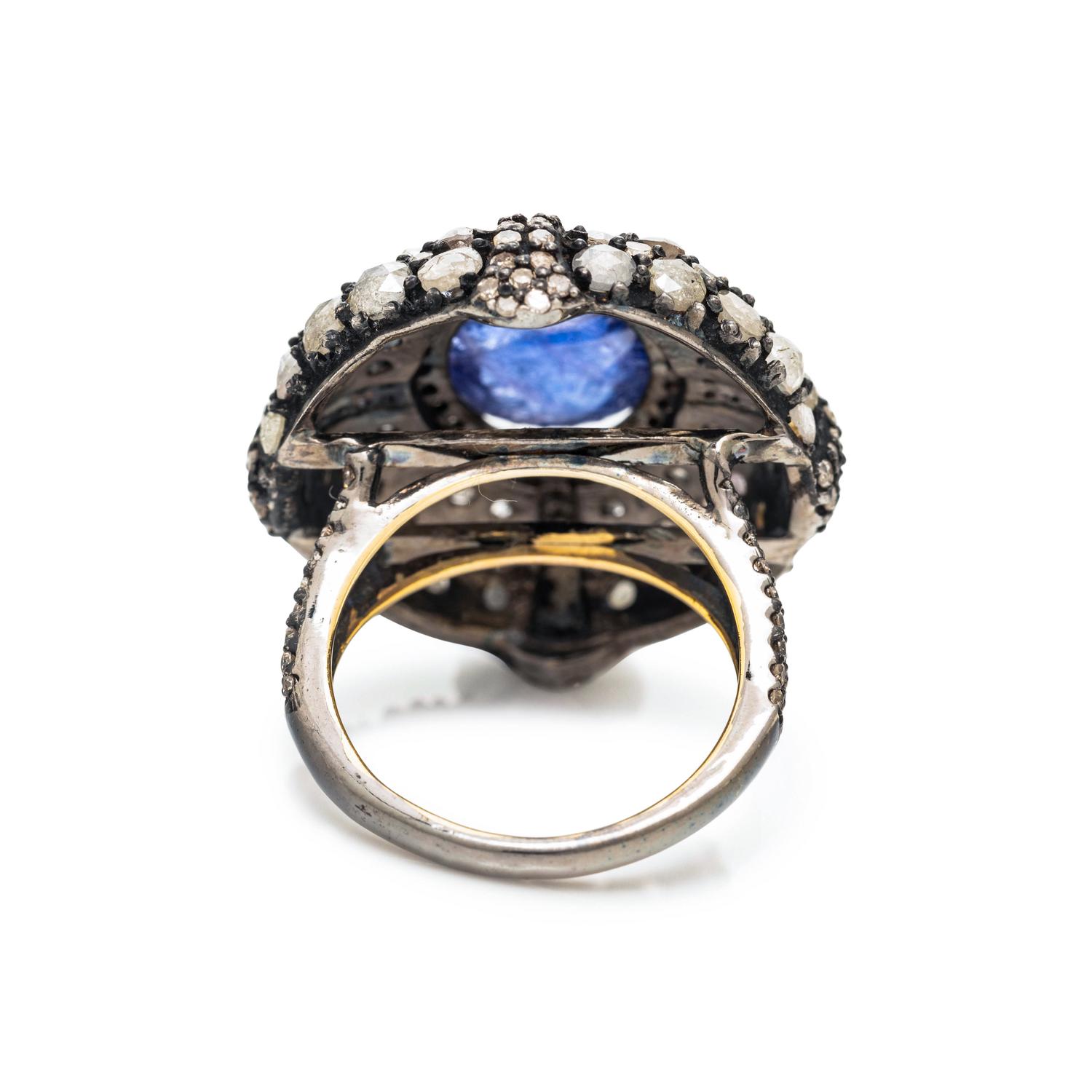 TANZANITE AND DIAMOND RING