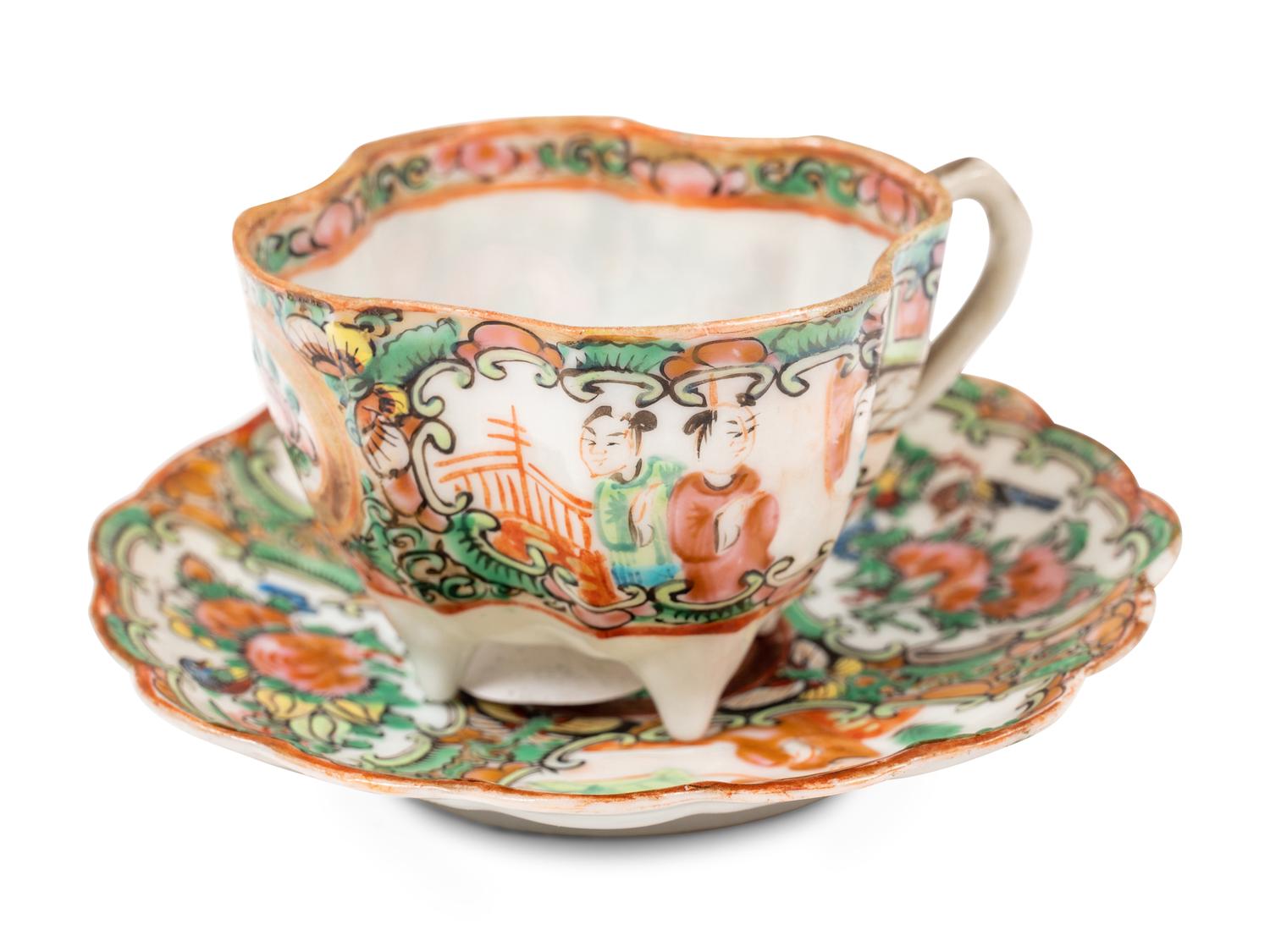 25 Chinese Export Rose Medallion Porcelain Wares