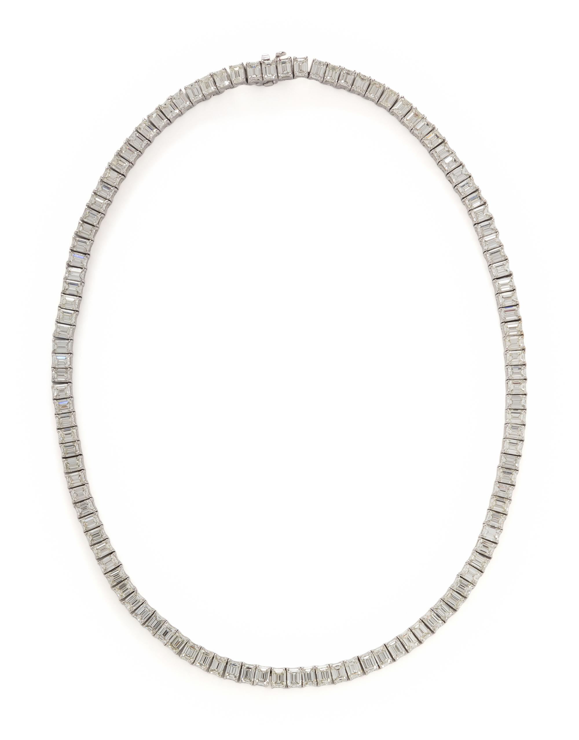 PLATINUM AND DIAMOND RIVIÈRE NECKLACE