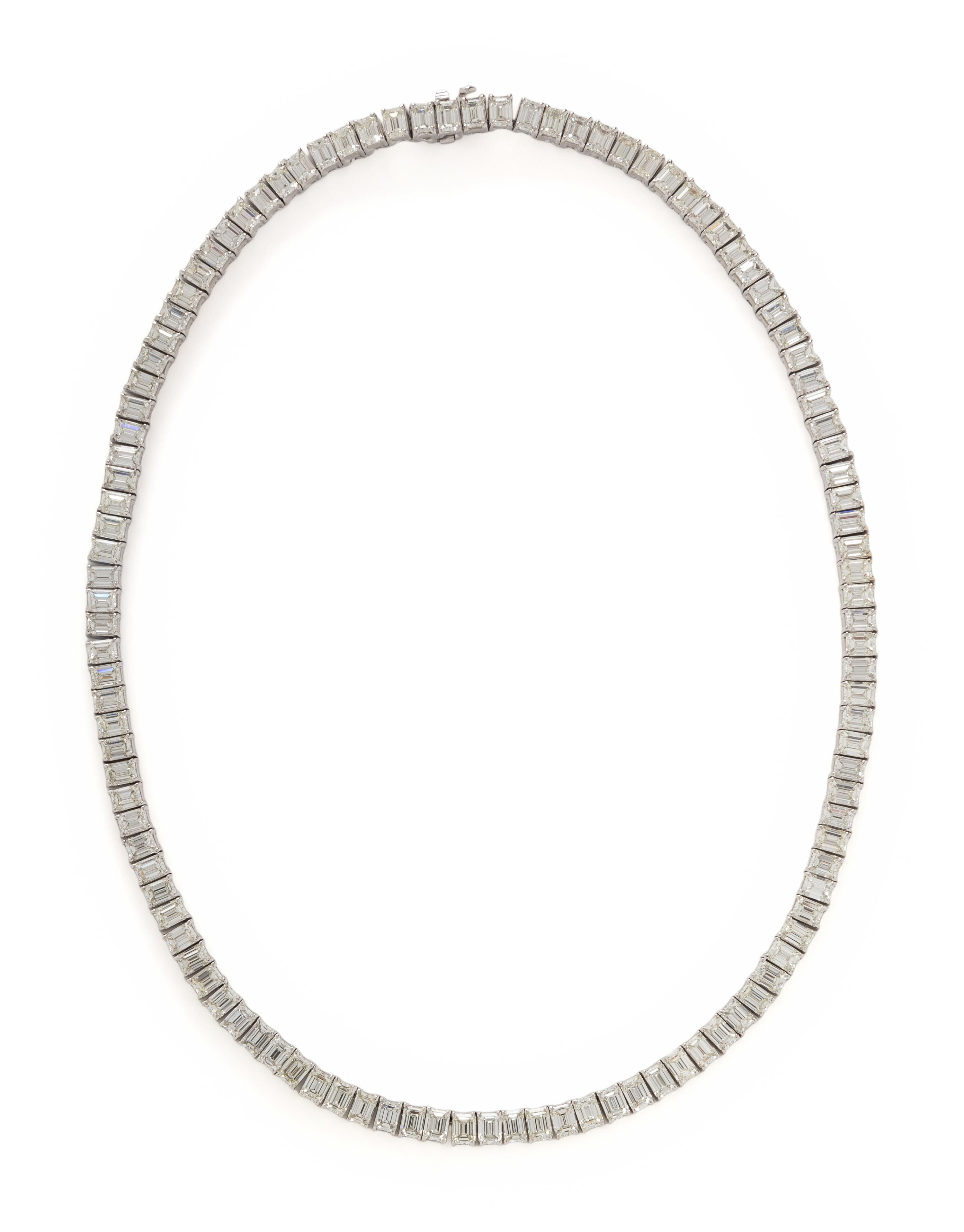 PLATINUM AND DIAMOND RIVIÈRE NECKLACE