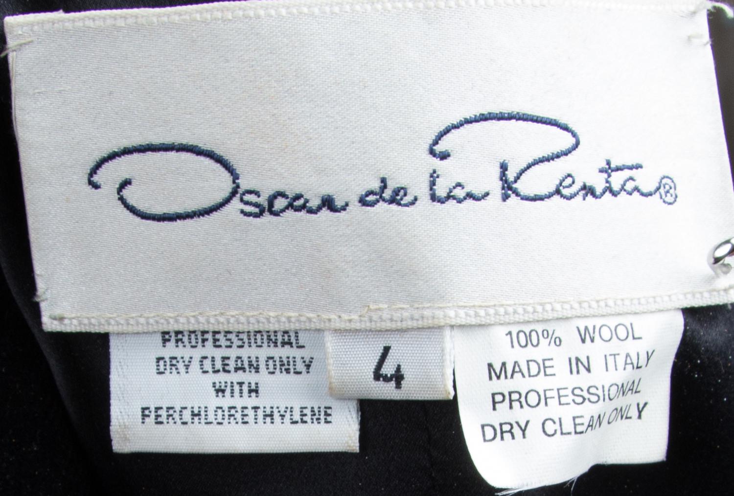 An Oscar de la Renta Wool Turquoise Jacket, Size 4.