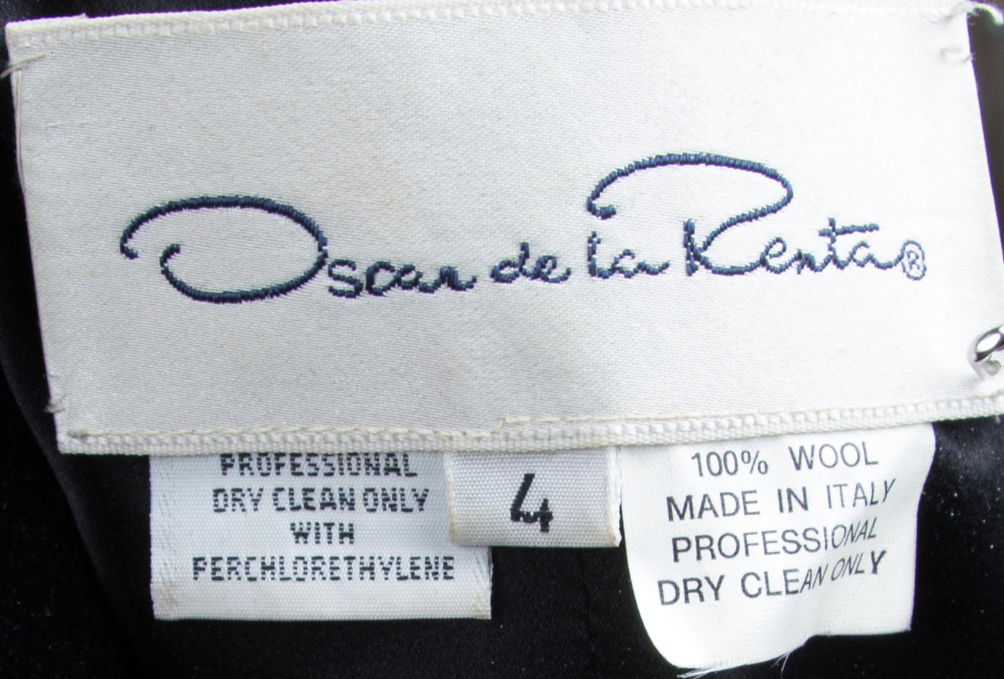 An Oscar de la Renta Wool Turquoise Jacket, Size 4.