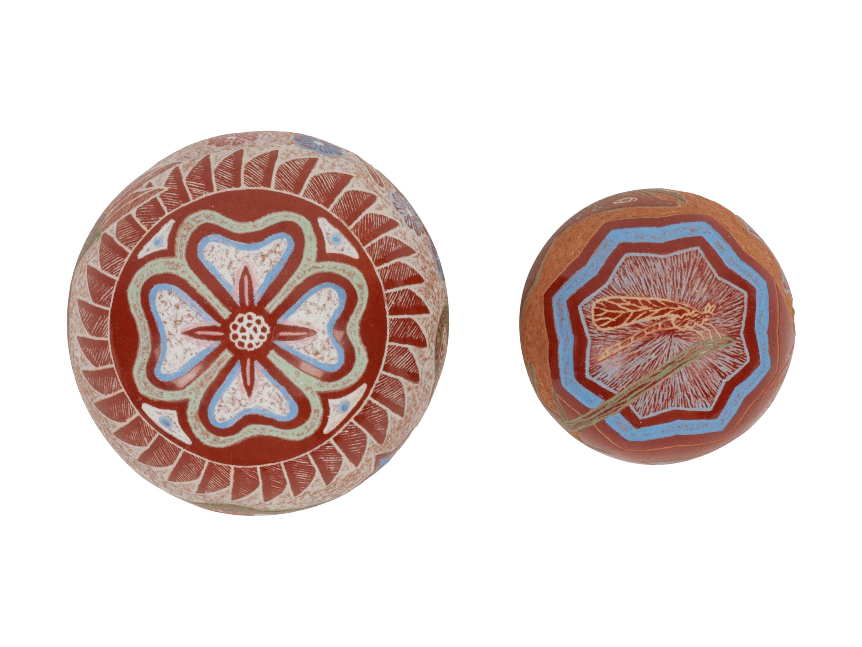 Miniature Polychrome Seed Jars, with Sgraffito Decoration